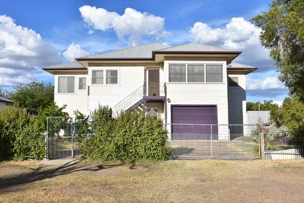 66 Oak Street, Moree - Image 1