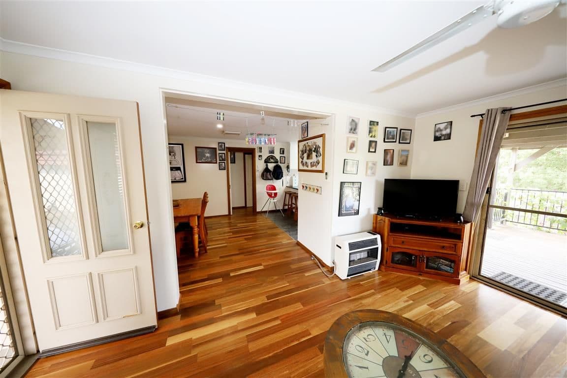 18a Quartz Street, Adelong NSW 2729, Adelong - Thumbnail 3