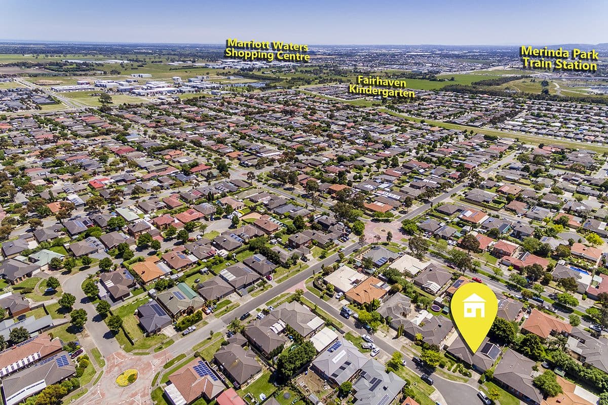 10 Furze Court, Cranbourne West VIC 3977, Cranbourne West - Thumbnail 2
