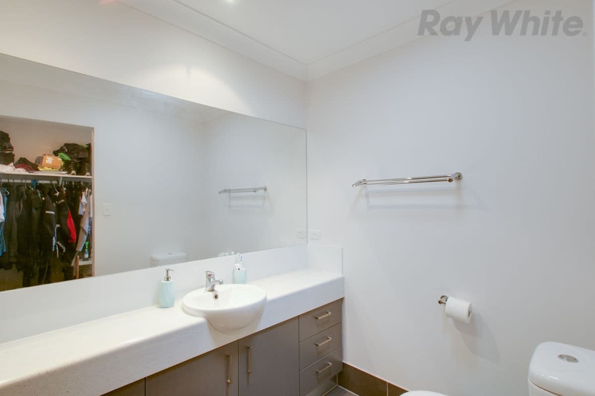 5 Zanow Street, North Booval QLD 4304, North Booval - Thumbnail 7