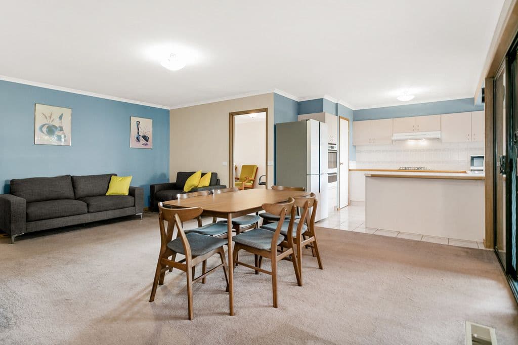 5 Highland Drive, Pakenham VIC 3810, Pakenham - Thumbnail 6