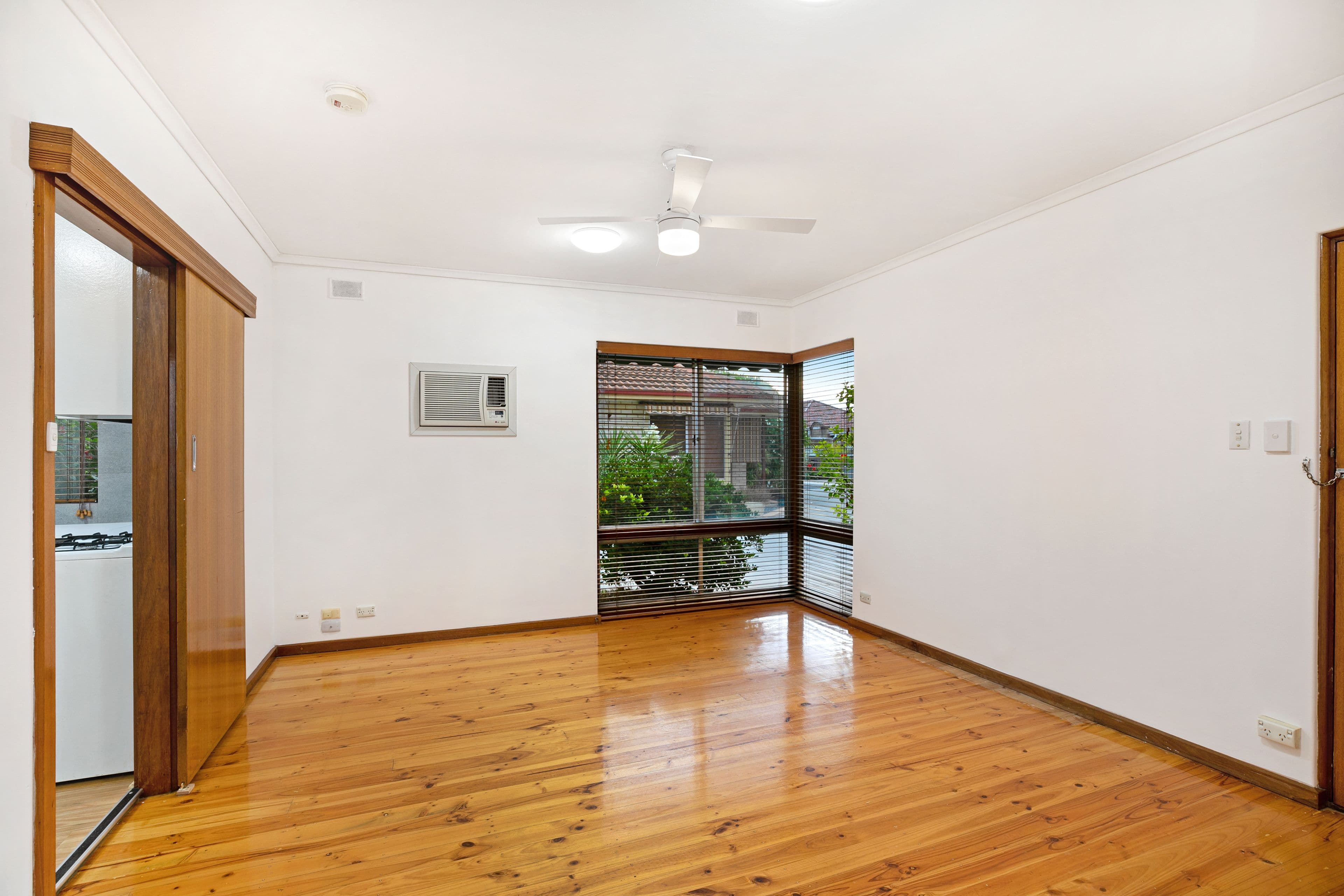 3/7 Olive Street, Glenelg SA 5045, Glenelg - Thumbnail 7