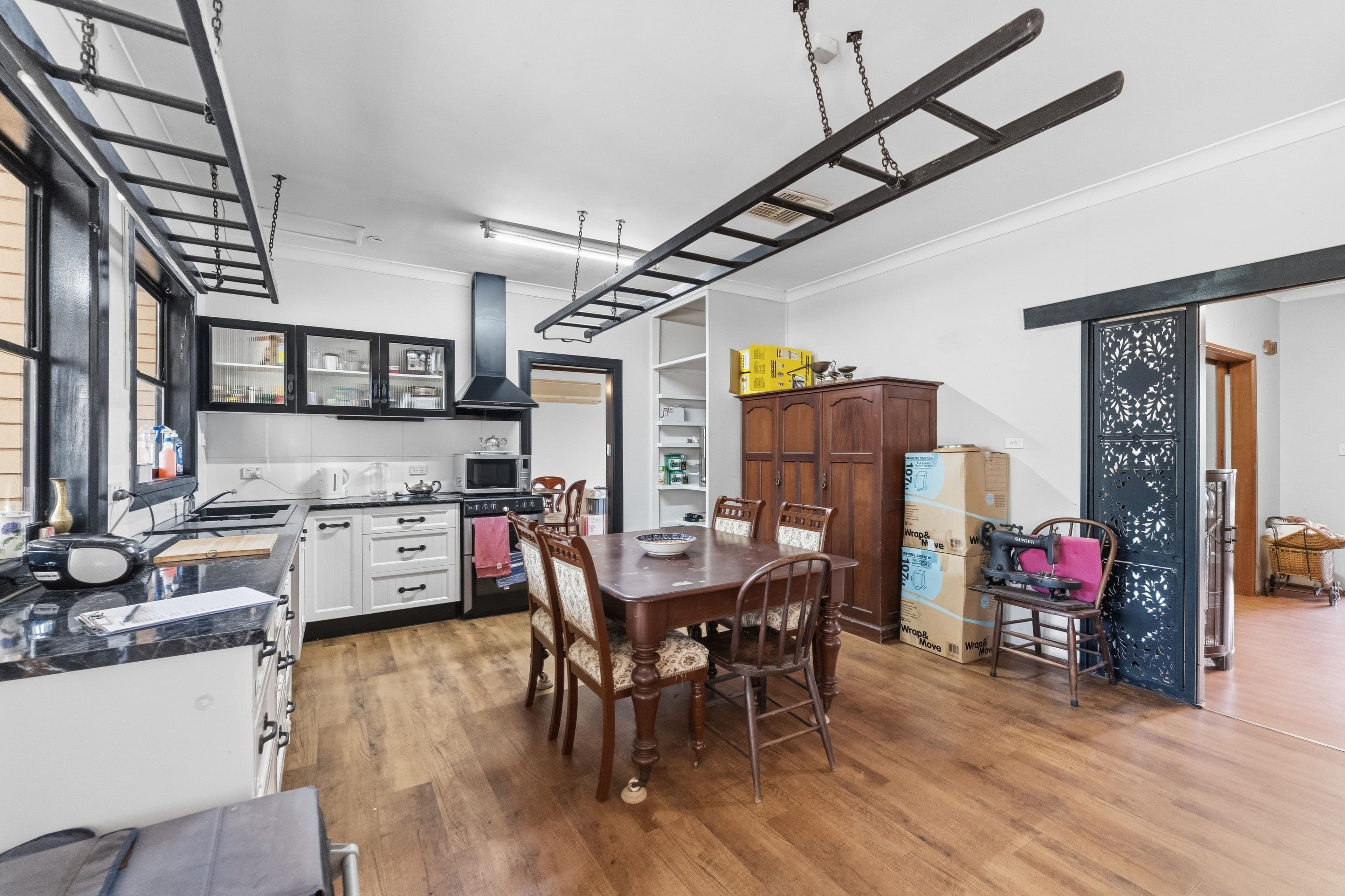 61 Ferrier Street, Lockhart NSW 2656, Lockhart - Thumbnail 5