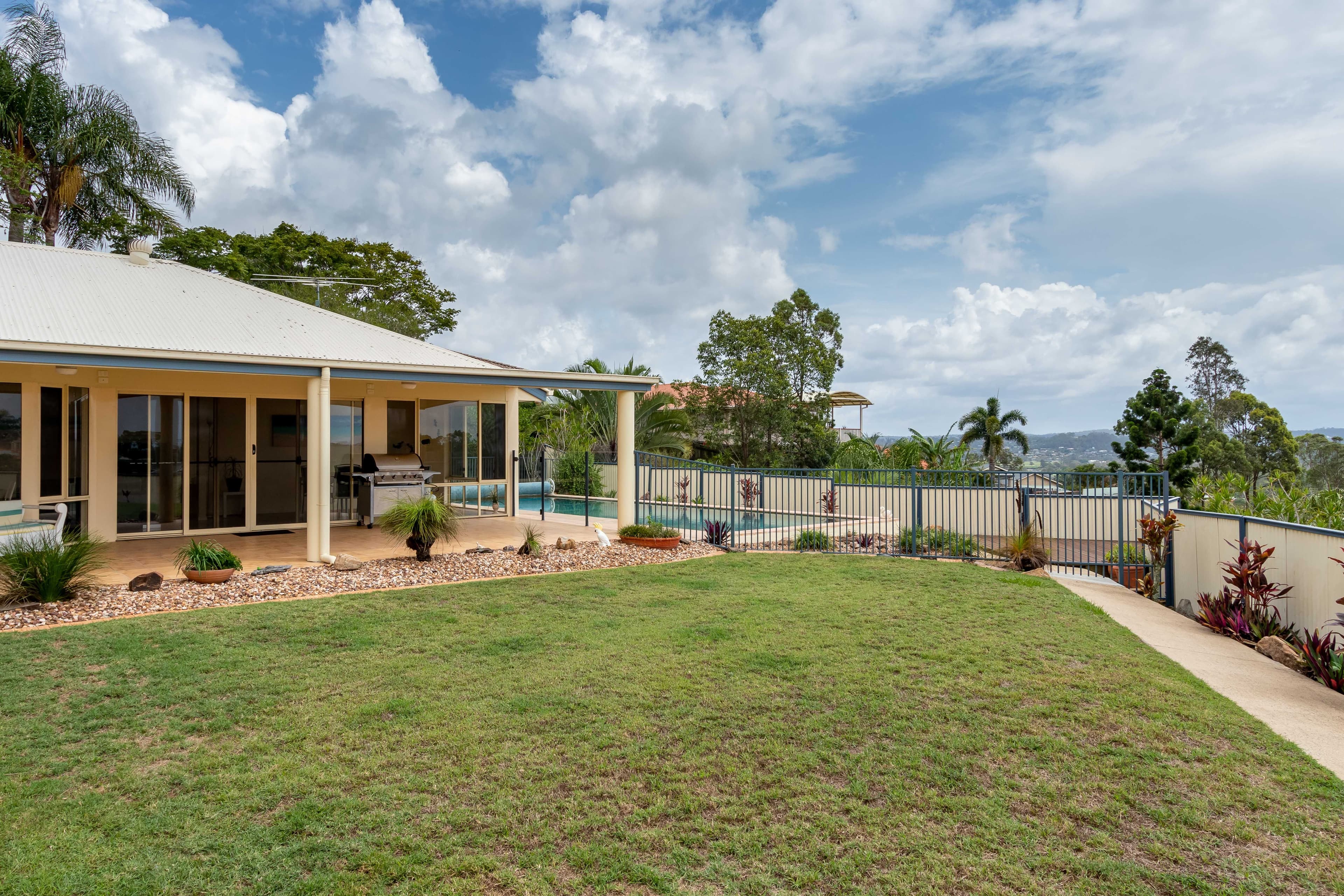 15 Barnhill Terrace, Edens Landing QLD 4207, Edens Landing - Thumbnail 8
