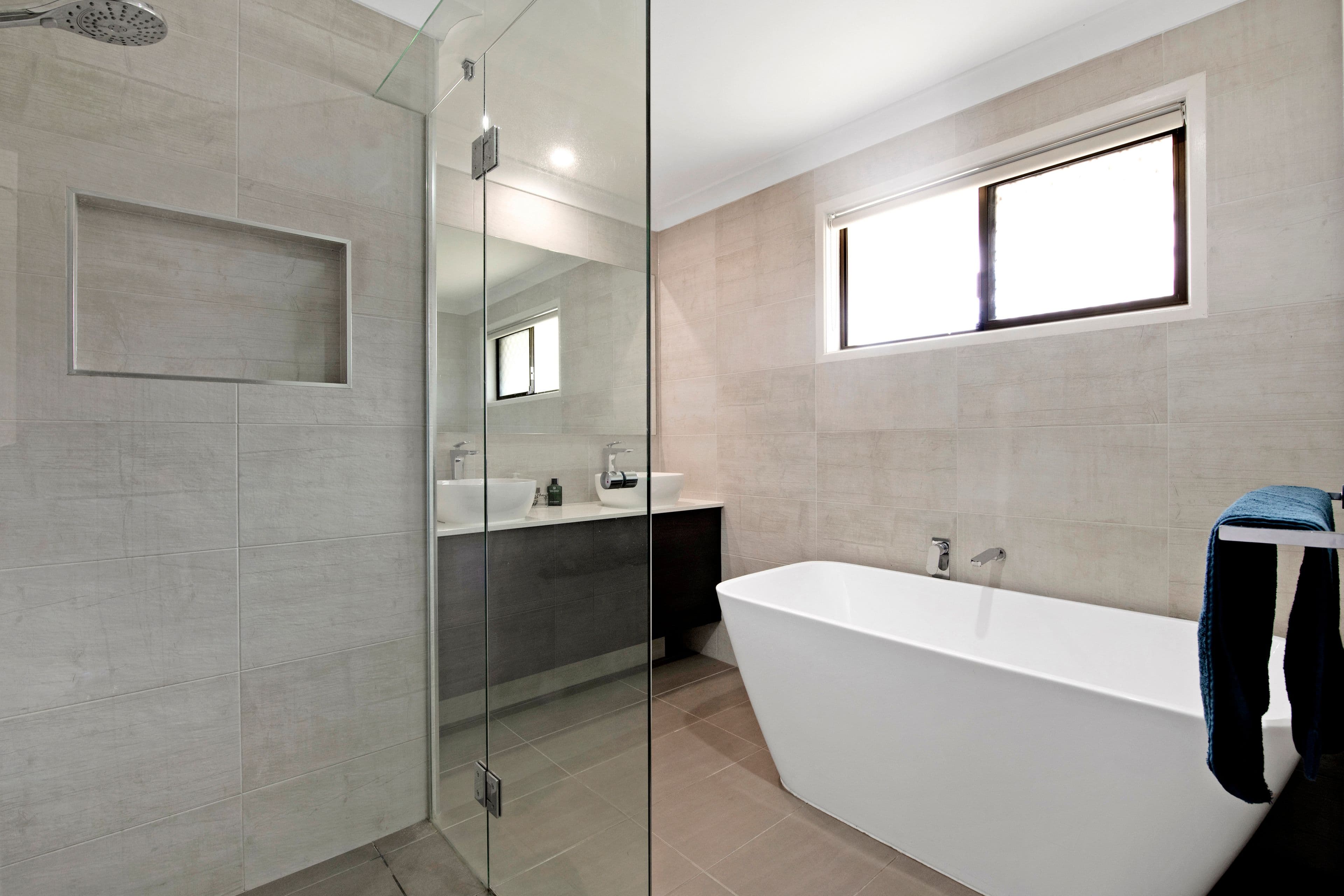 12 Metricup Court, Mermaid Waters QLD 4218, Mermaid Waters - Thumbnail 5
