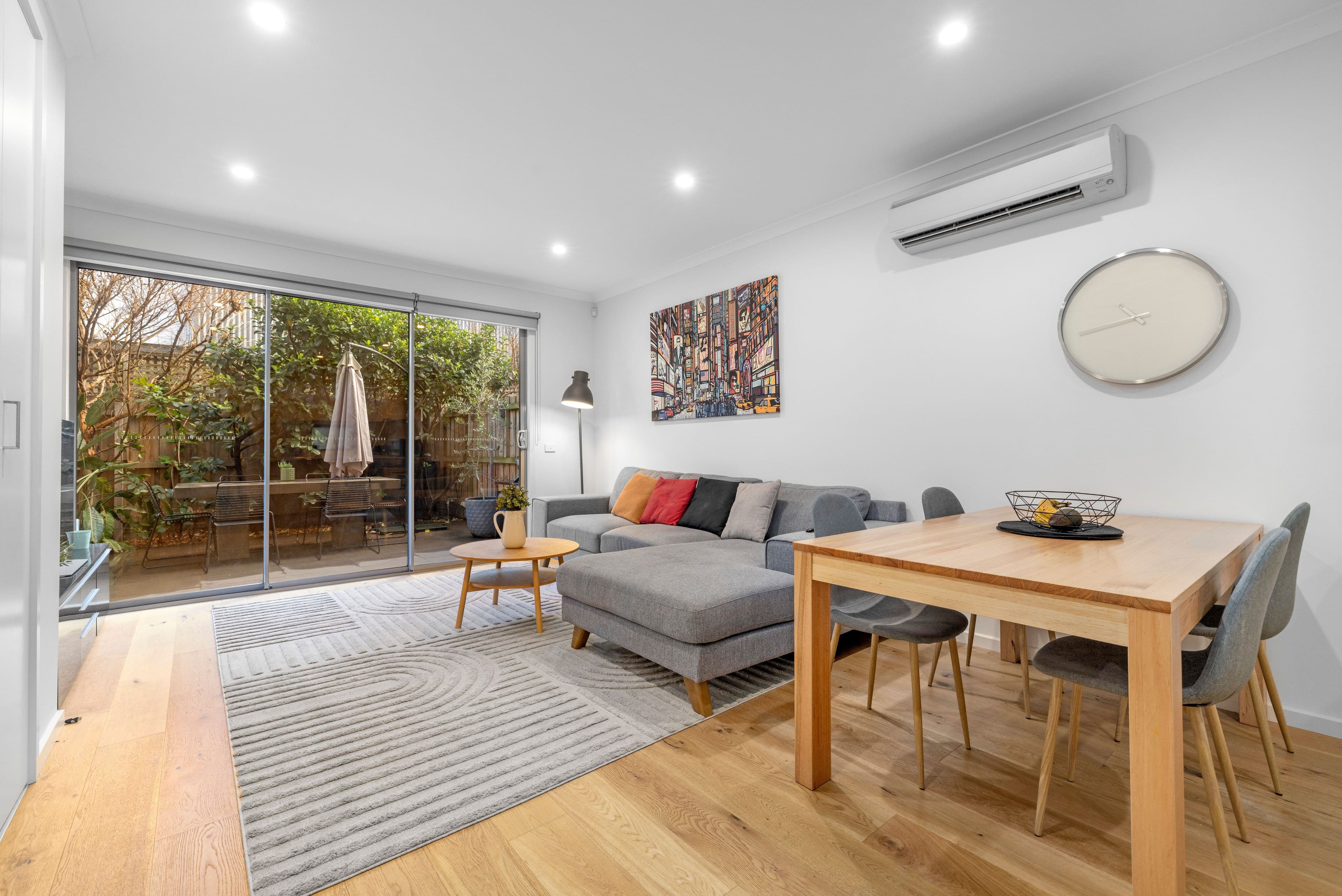 21 Barker Street, Cheltenham VIC 3192, Cheltenham - Thumbnail 2