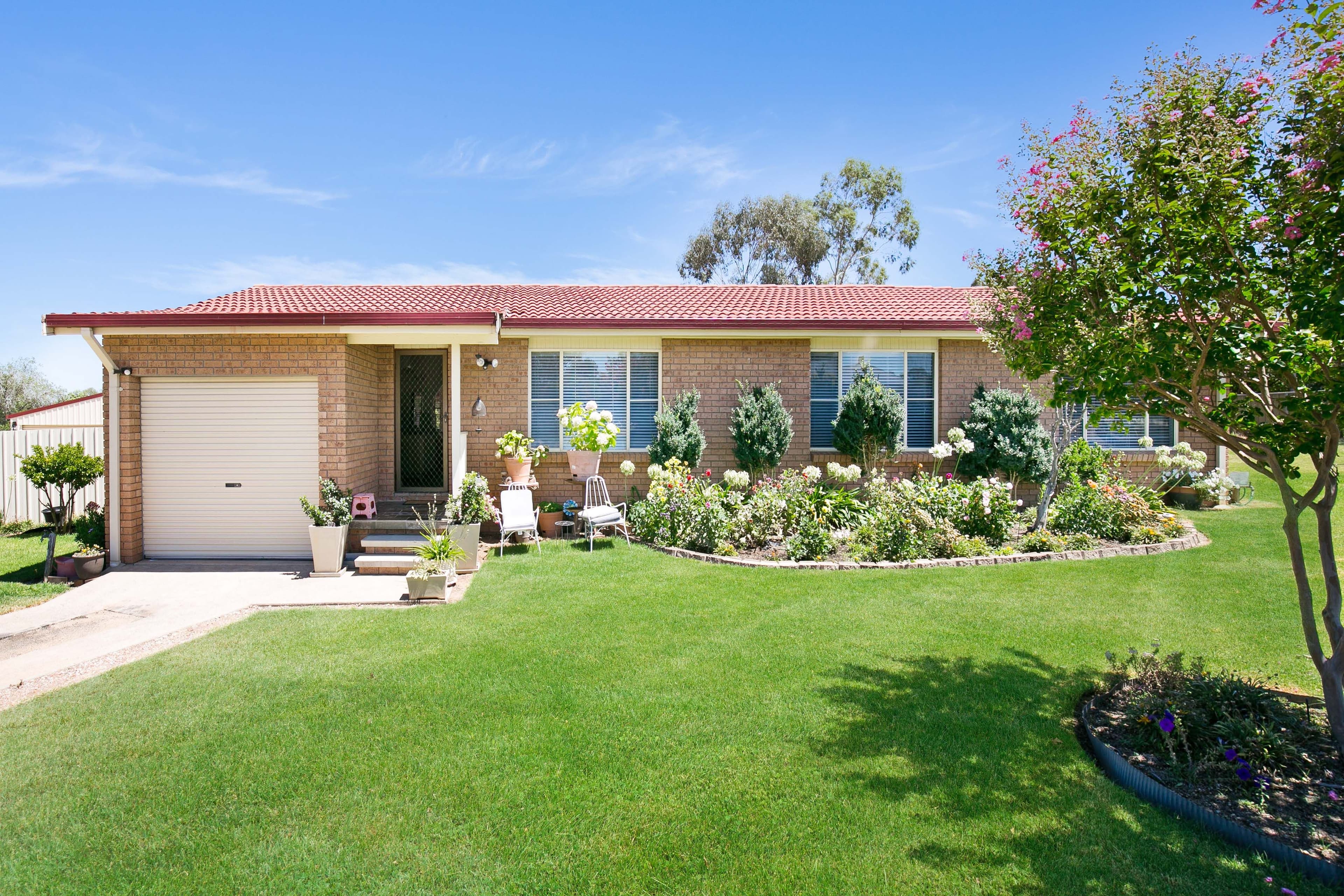 6 Coorigil Street, Tamworth NSW 2340, Tamworth - Thumbnail 2