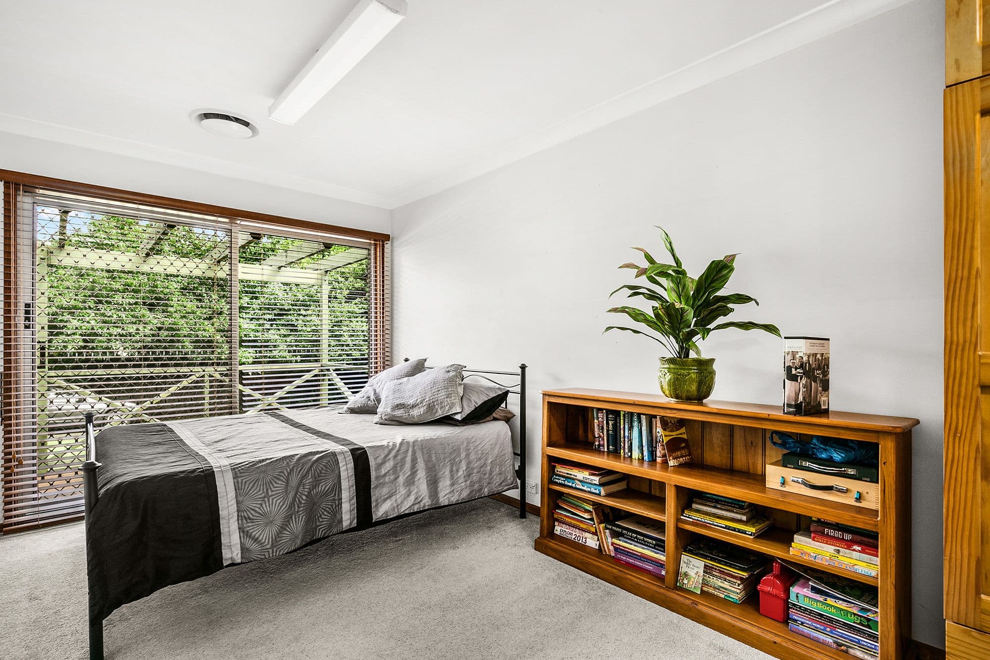 27 Ferguson Avenue, Castle Hill NSW 2154, Castle Hill - Thumbnail 5