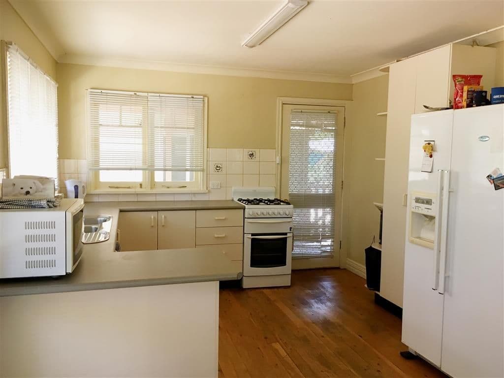 22 Quartz Street, Adelong - Thumbnail 5