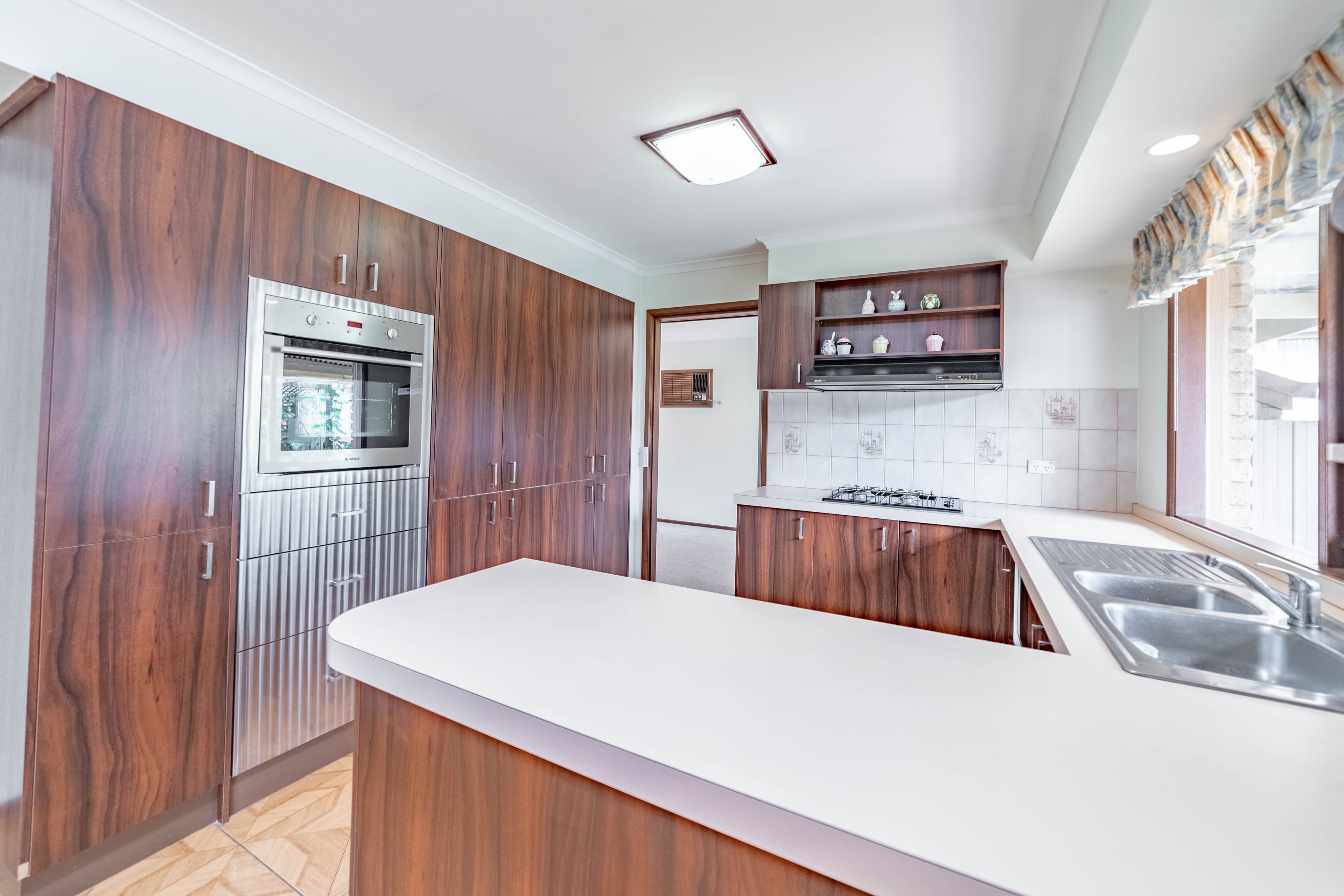 38 Crusoe Road, Kangaroo Flat VIC 3555, Kangaroo Flat - Thumbnail 3