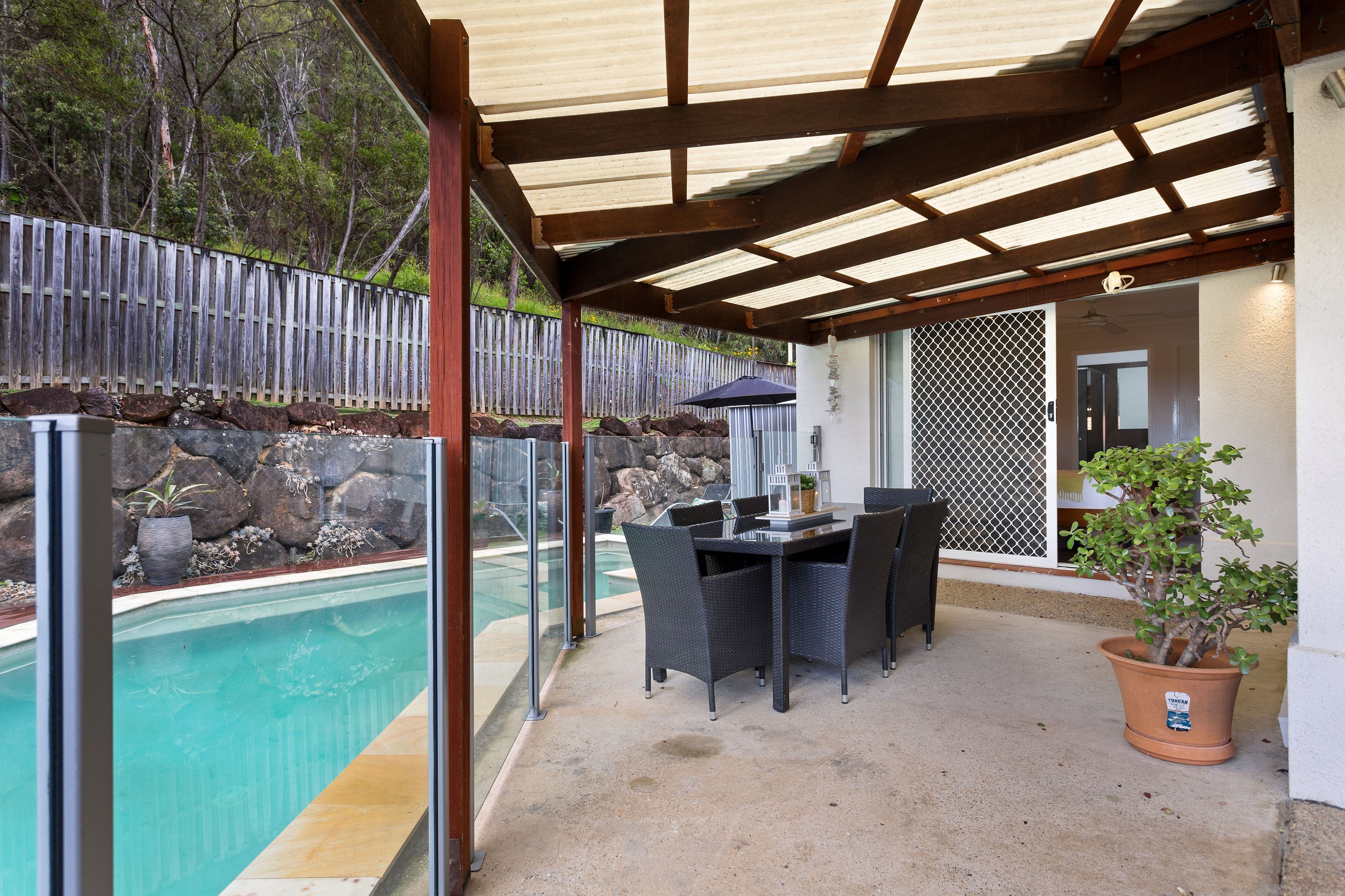 18 Bedford Crescent, Mudgeeraba QLD 4213, Mudgeeraba - Thumbnail 7