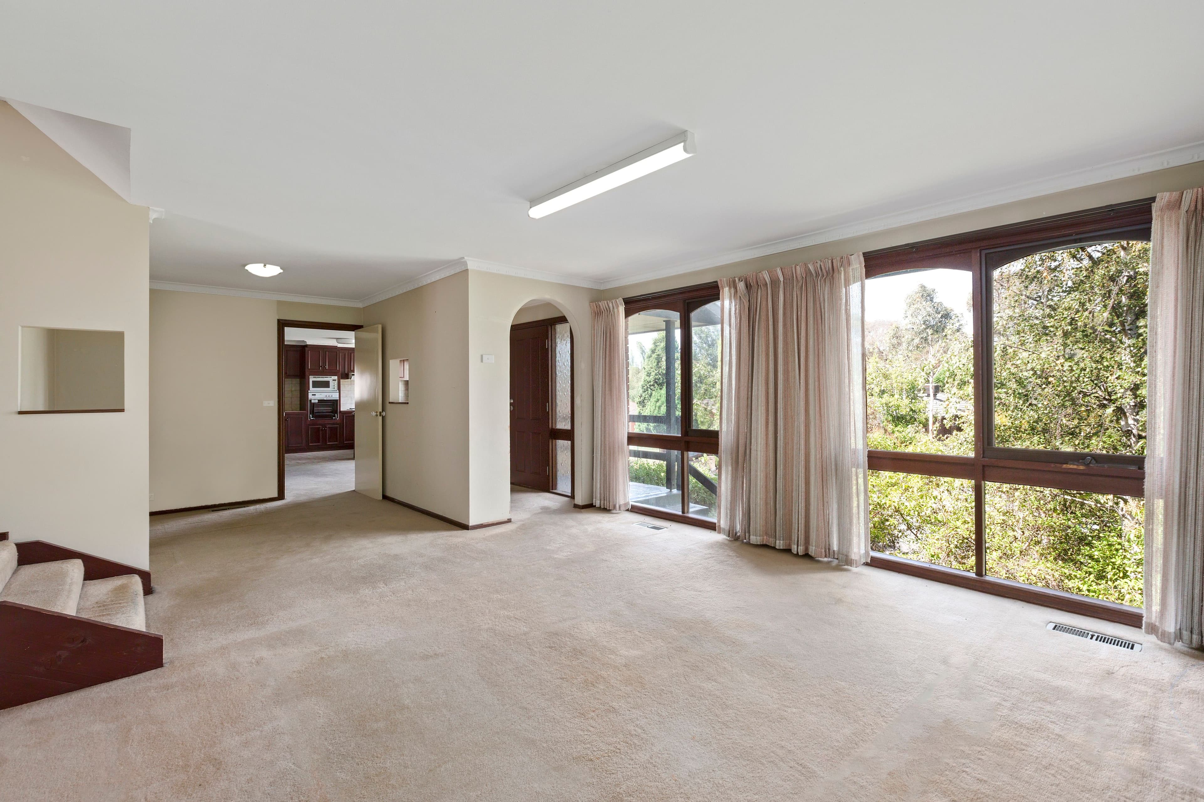 69 Long Valley Way, Doncaster East VIC 3109, Doncaster East - Thumbnail 3
