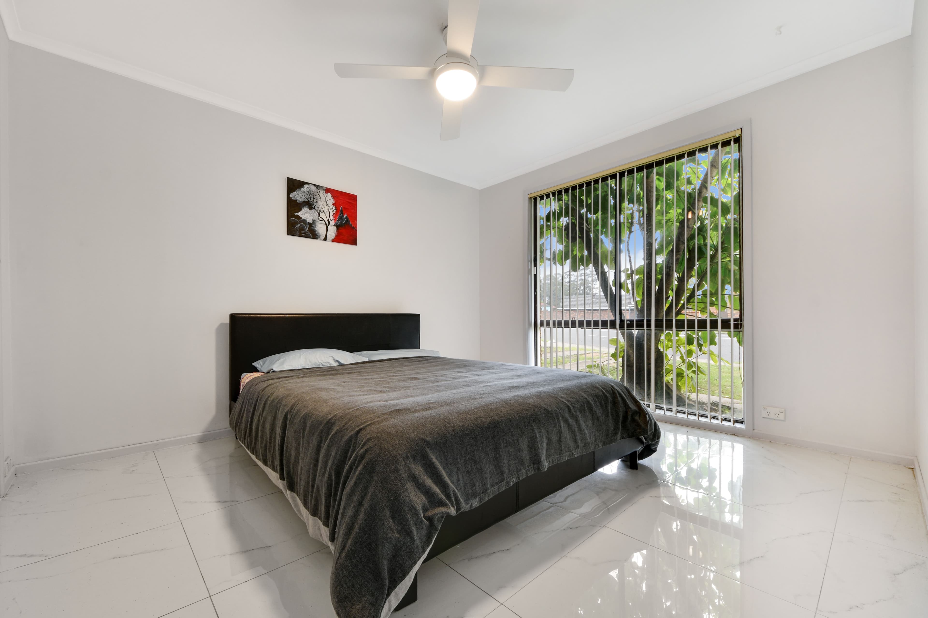 1 Kingfisher Street, Ingleburn NSW 2565, Ingleburn - Thumbnail 4