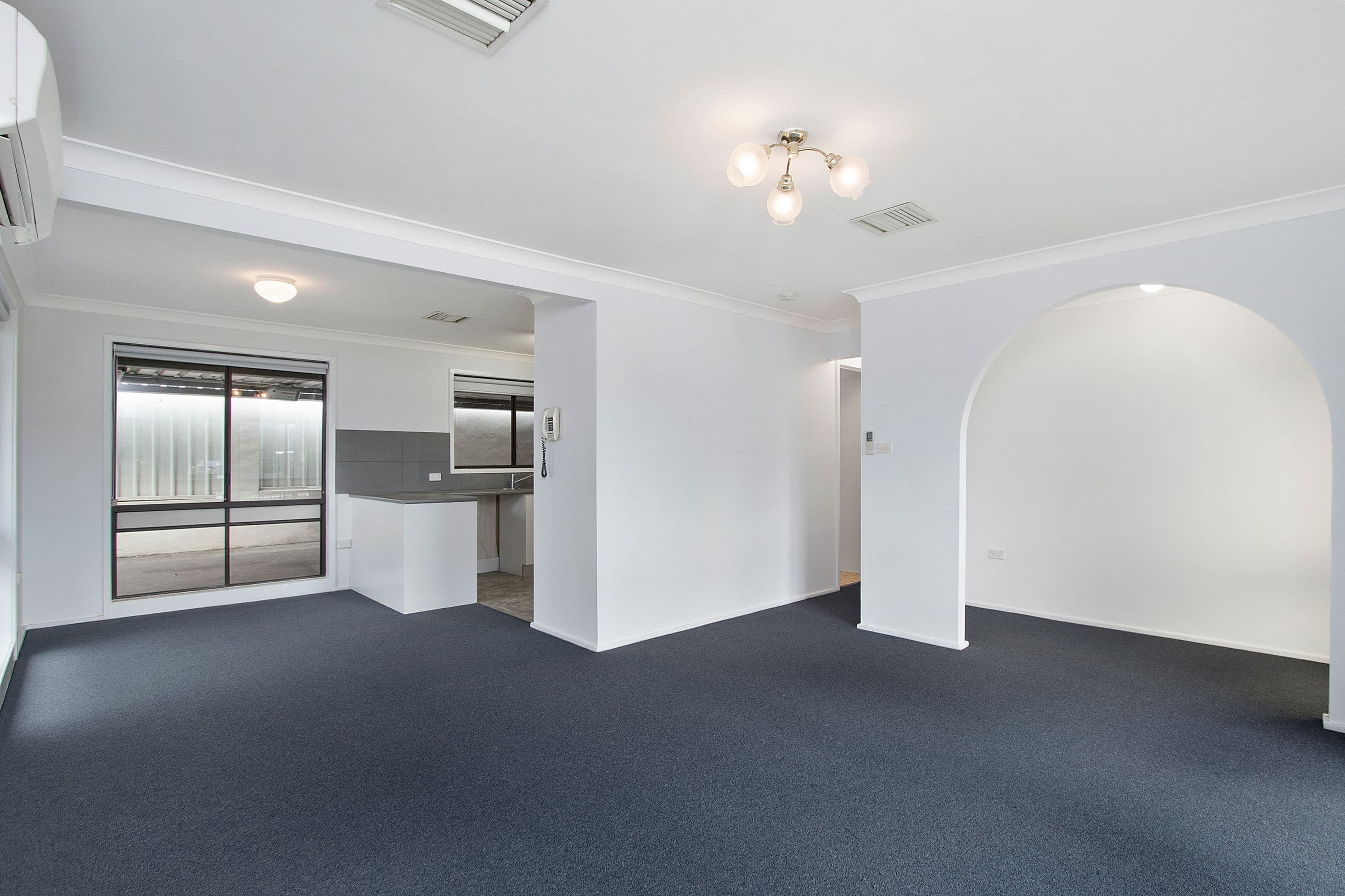 13 Grose Vale Road, North Richmond - Thumbnail 2