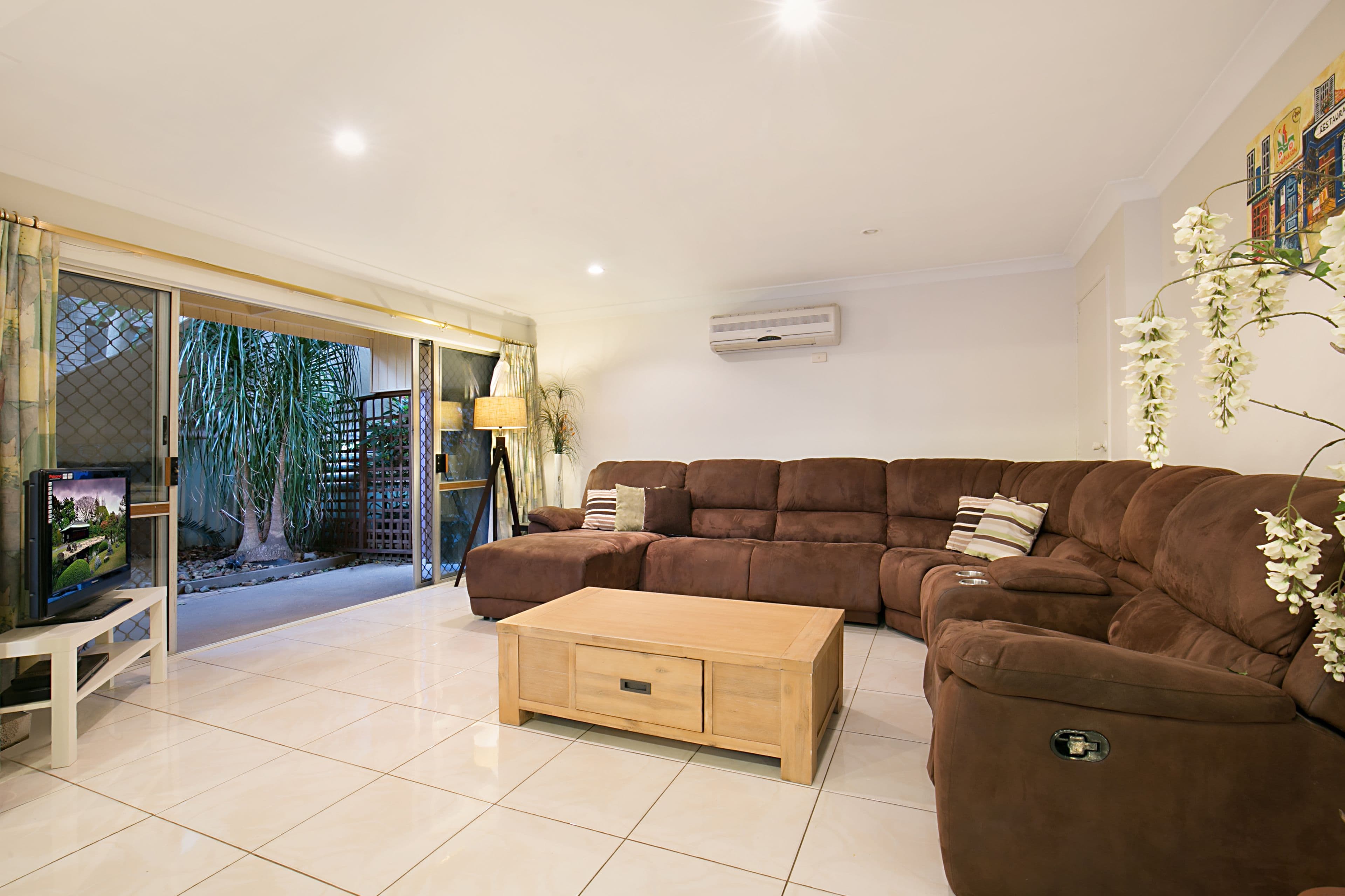 87 Winnetts Road, Daisy Hill QLD 4127, Daisy Hill - Thumbnail 3