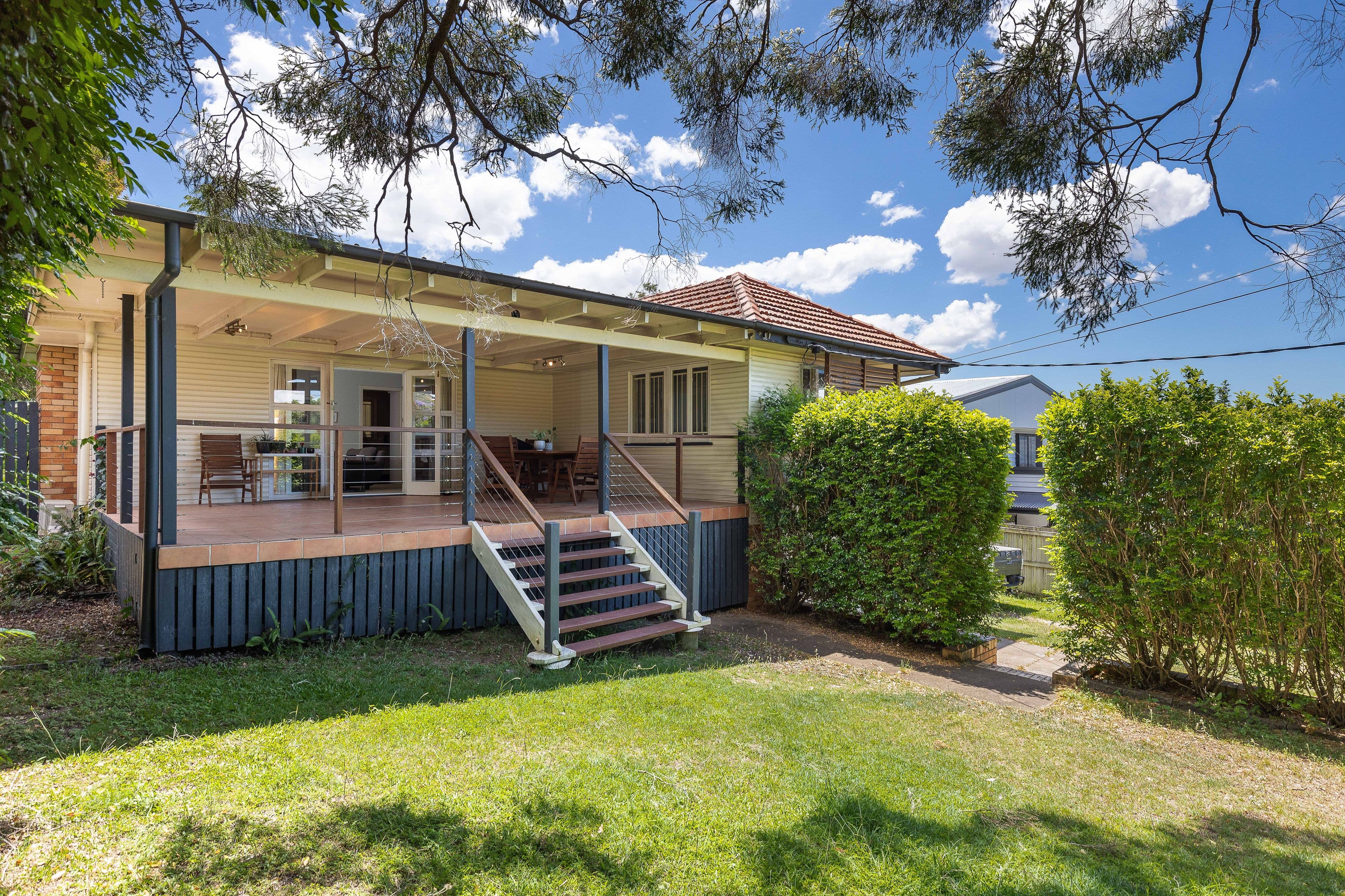 16 Pinedale Street, Morningside QLD 4170, Morningside - Image 1