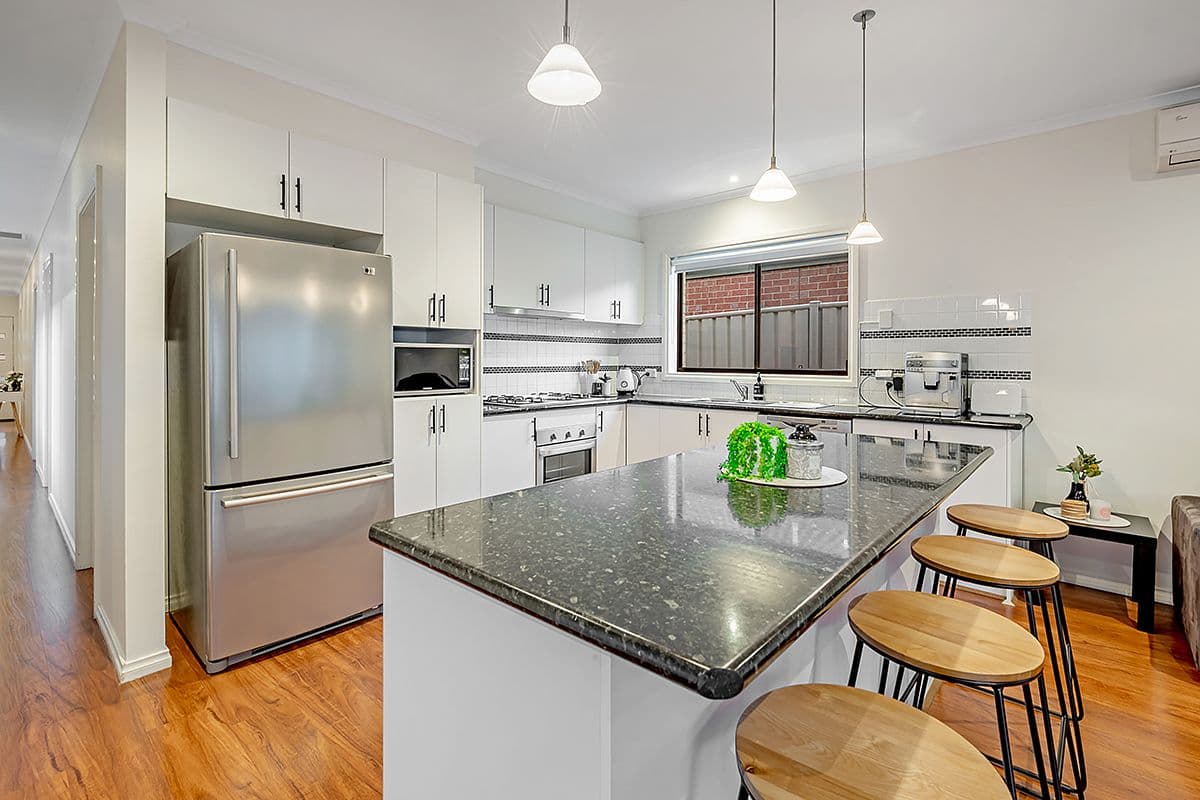 23 Discovery Close, Craigieburn VIC 3064, Craigieburn - Thumbnail 6
