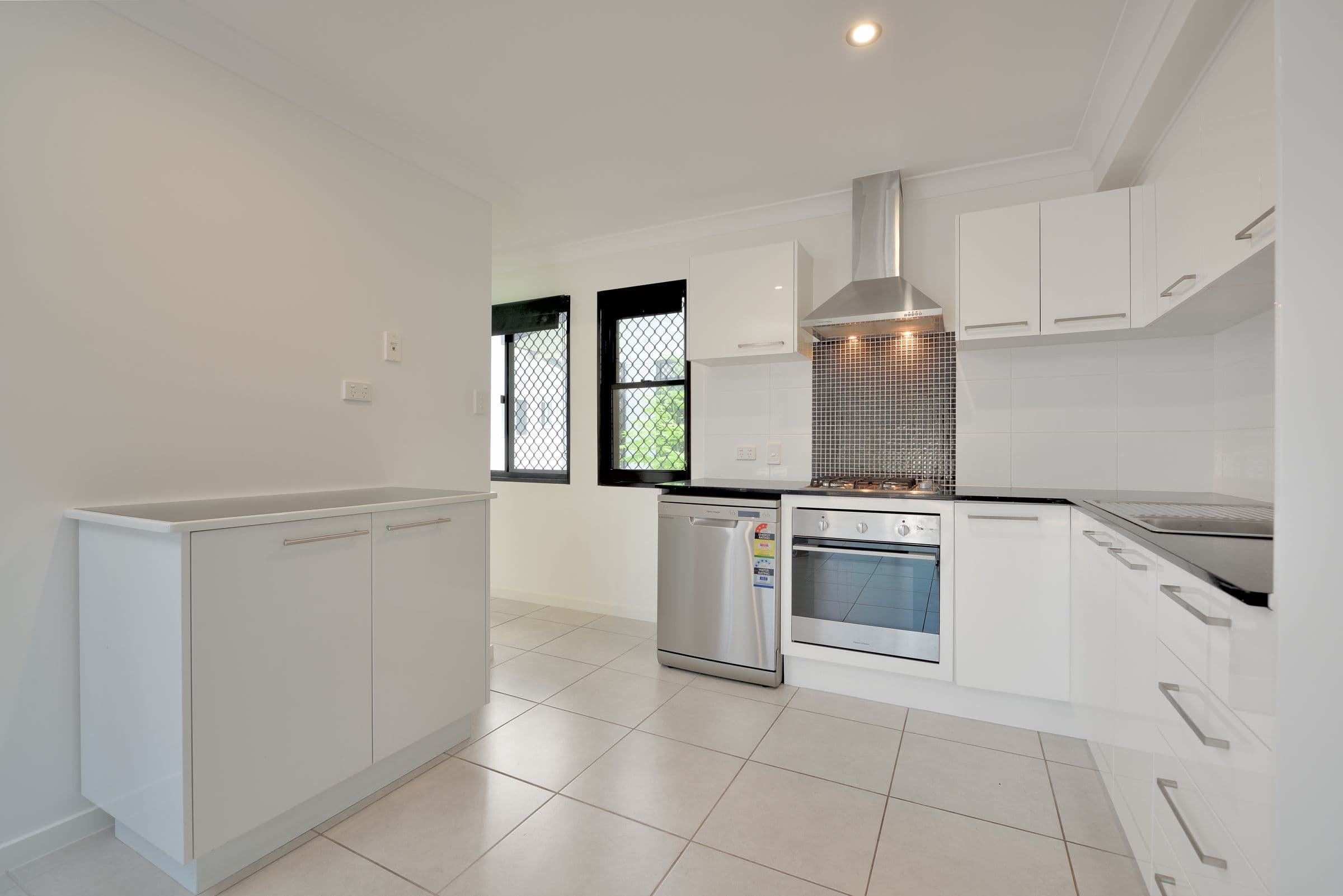 3 Christina Road, Clinton QLD 4680, Clinton - Thumbnail 4