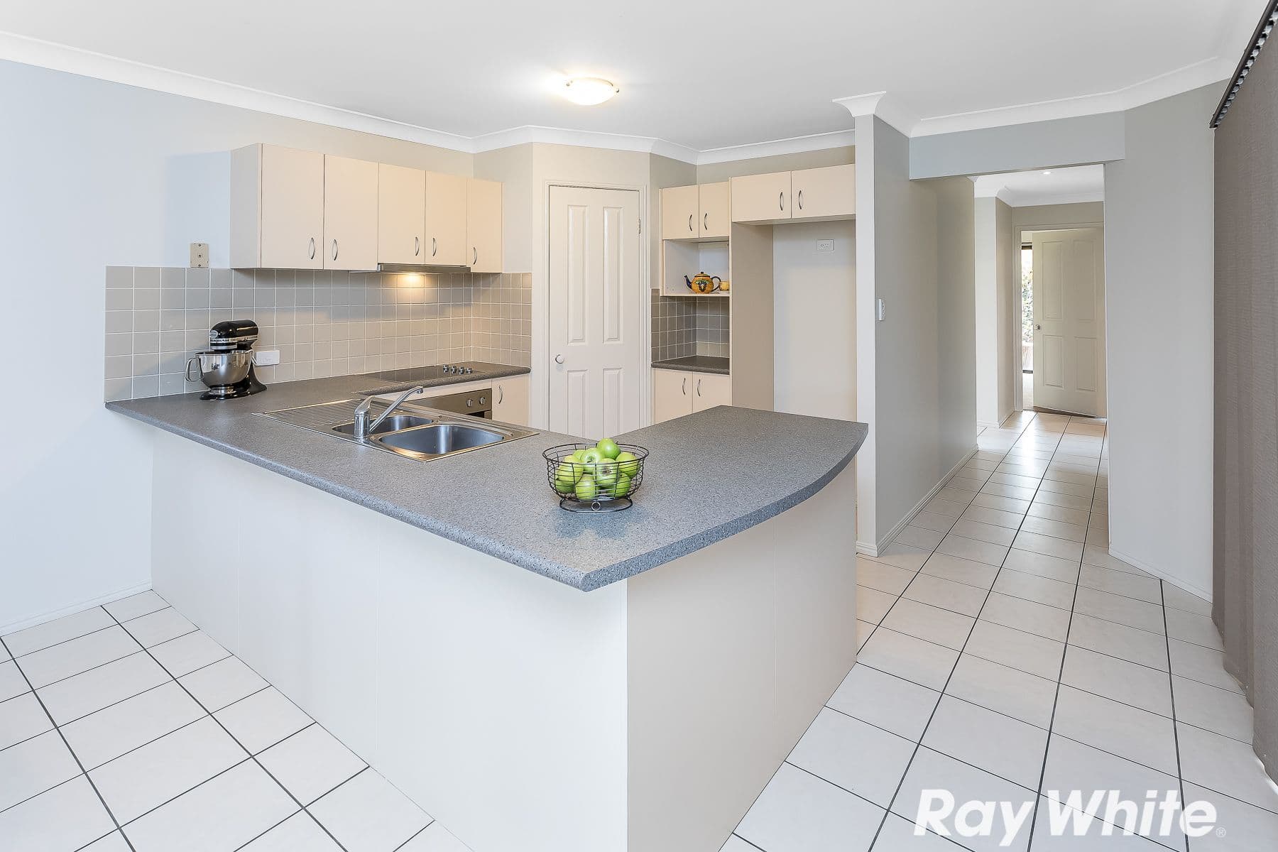 3 Wyperfield Court, North Lakes QLD 4509, North Lakes - Thumbnail 4
