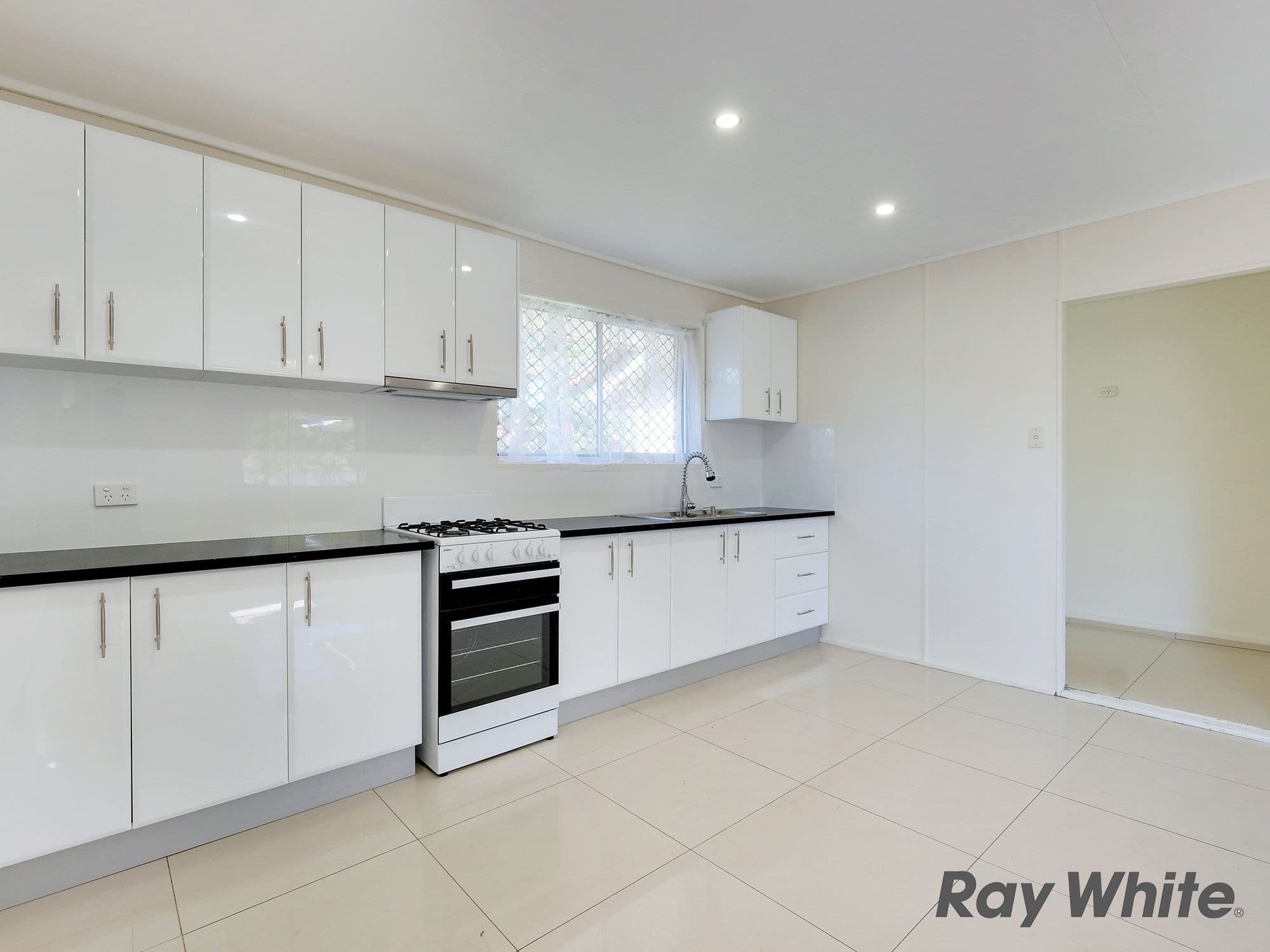 55 Doreen Crescent, Ellen Grove QLD 4078, Ellen Grove - Thumbnail 4