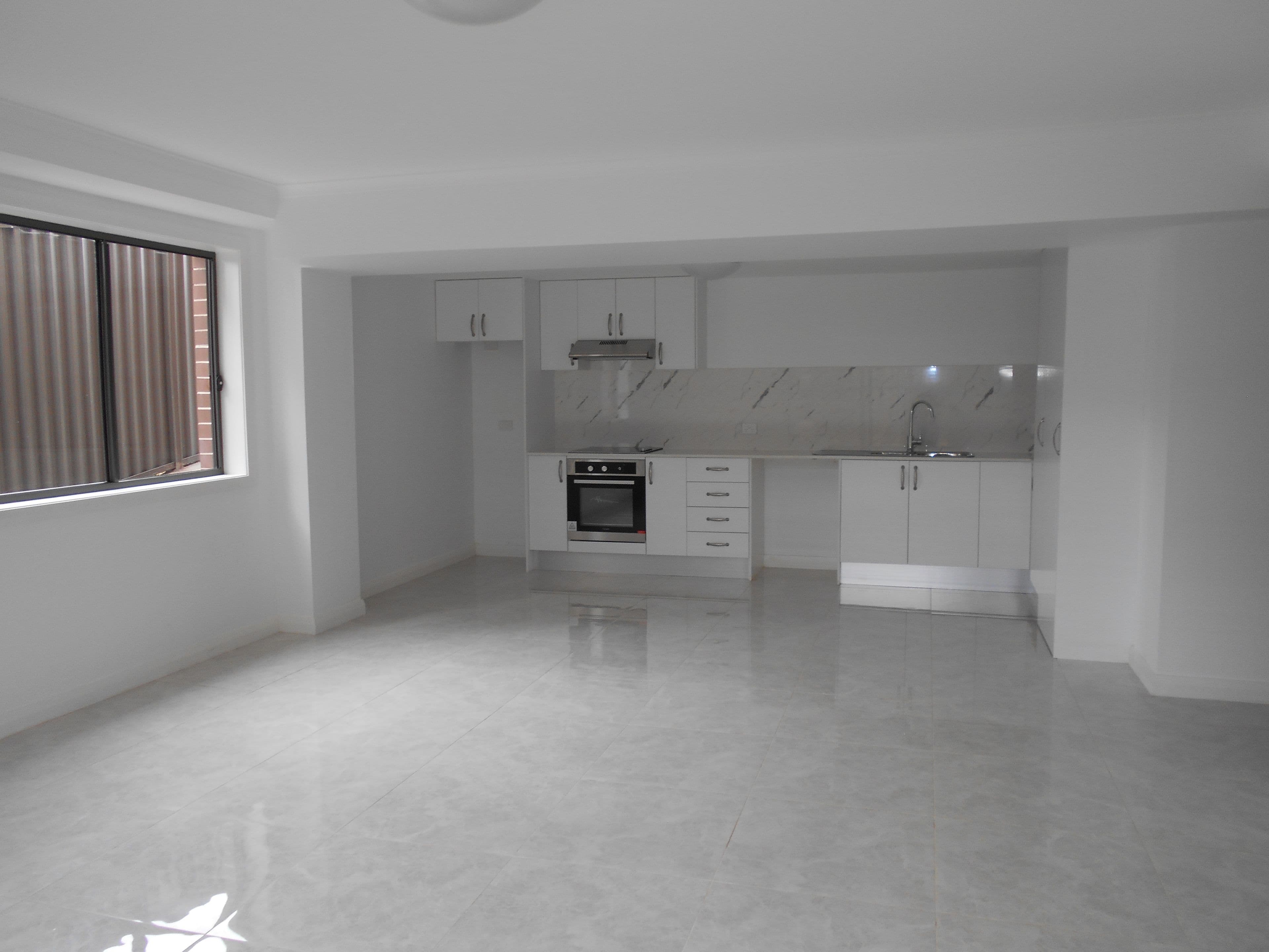 1/15A Hanwood Place, Edensor Park NSW 2176, Edensor Park - Thumbnail 4