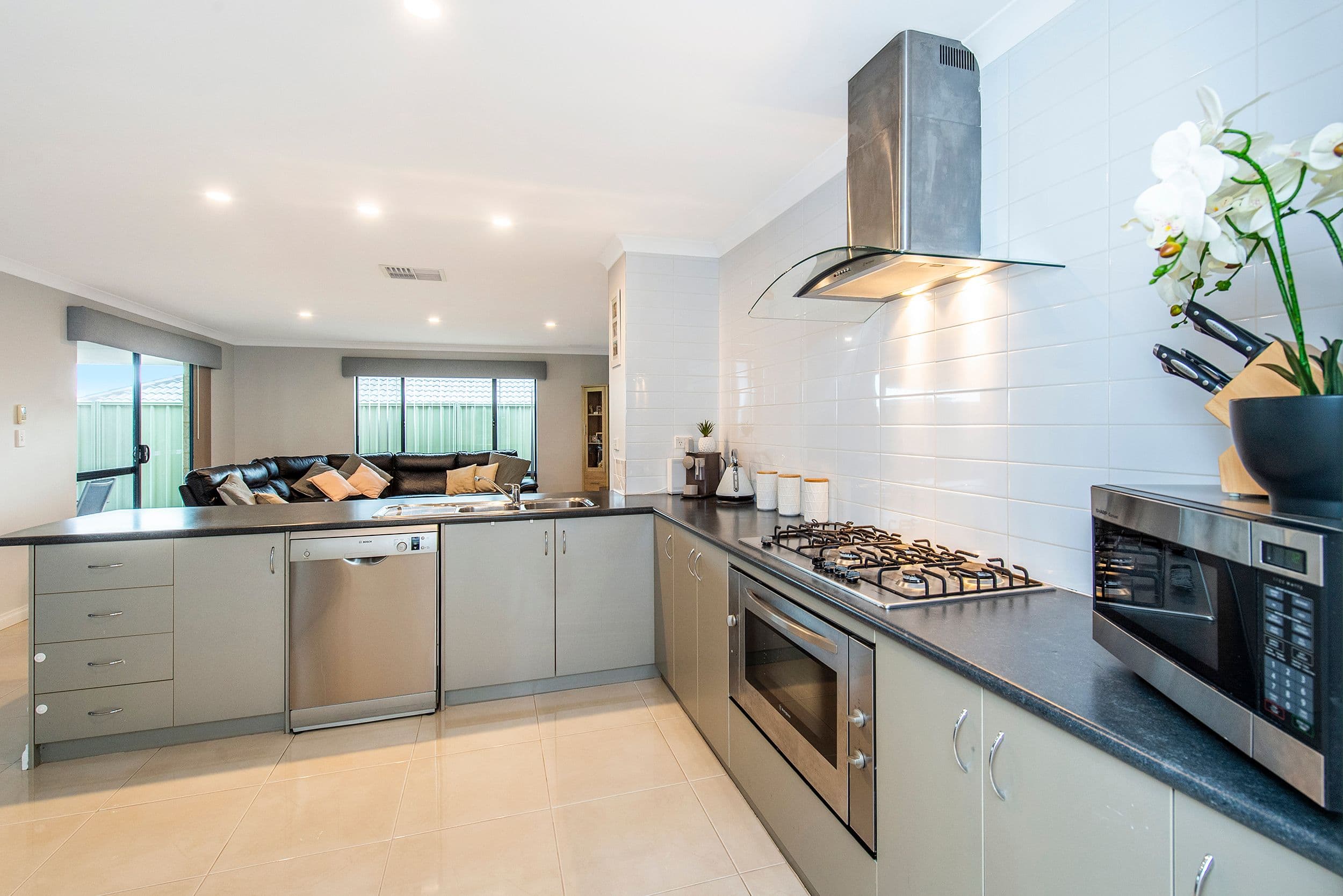 126 Clyde Avenue, Baldivis WA 6171, Baldivis - Thumbnail 2