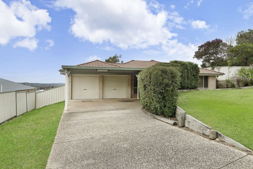 21 Honey Oak Drive, Toronto NSW 2283, Toronto - Image 1