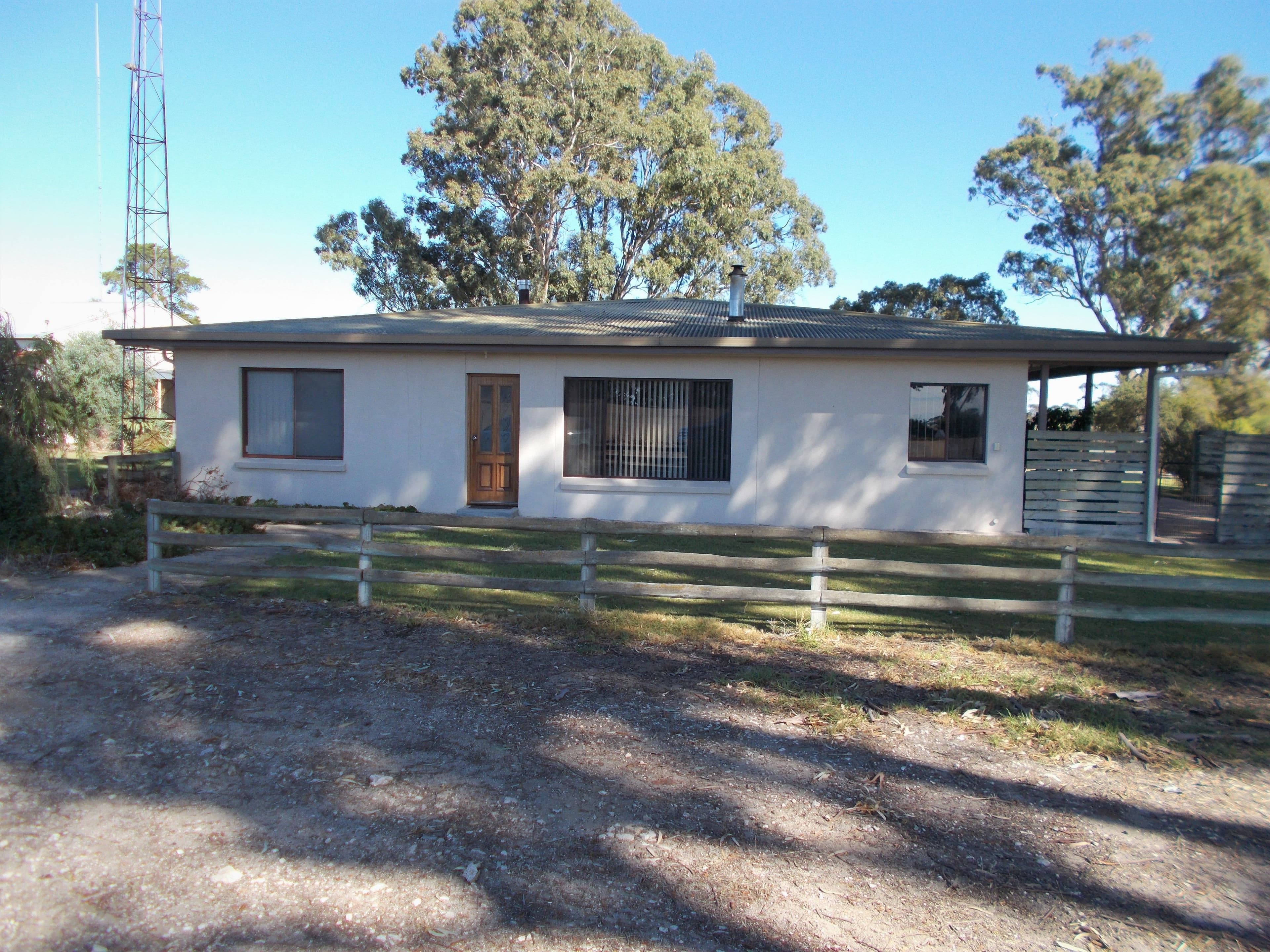 16782 Dukes Highway, Bordertown SA 5268, Bordertown - Image 1