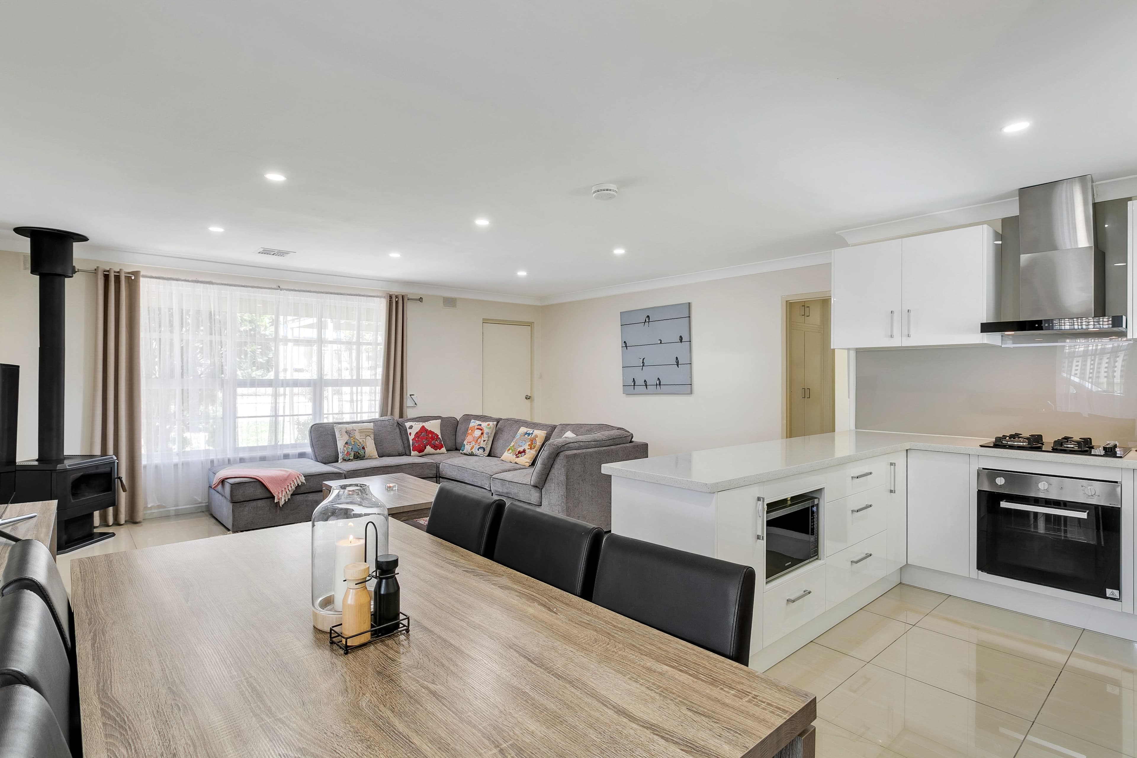 11 Pringle Avenue, Surrey Downs SA 5126, Surrey Downs - Thumbnail 4