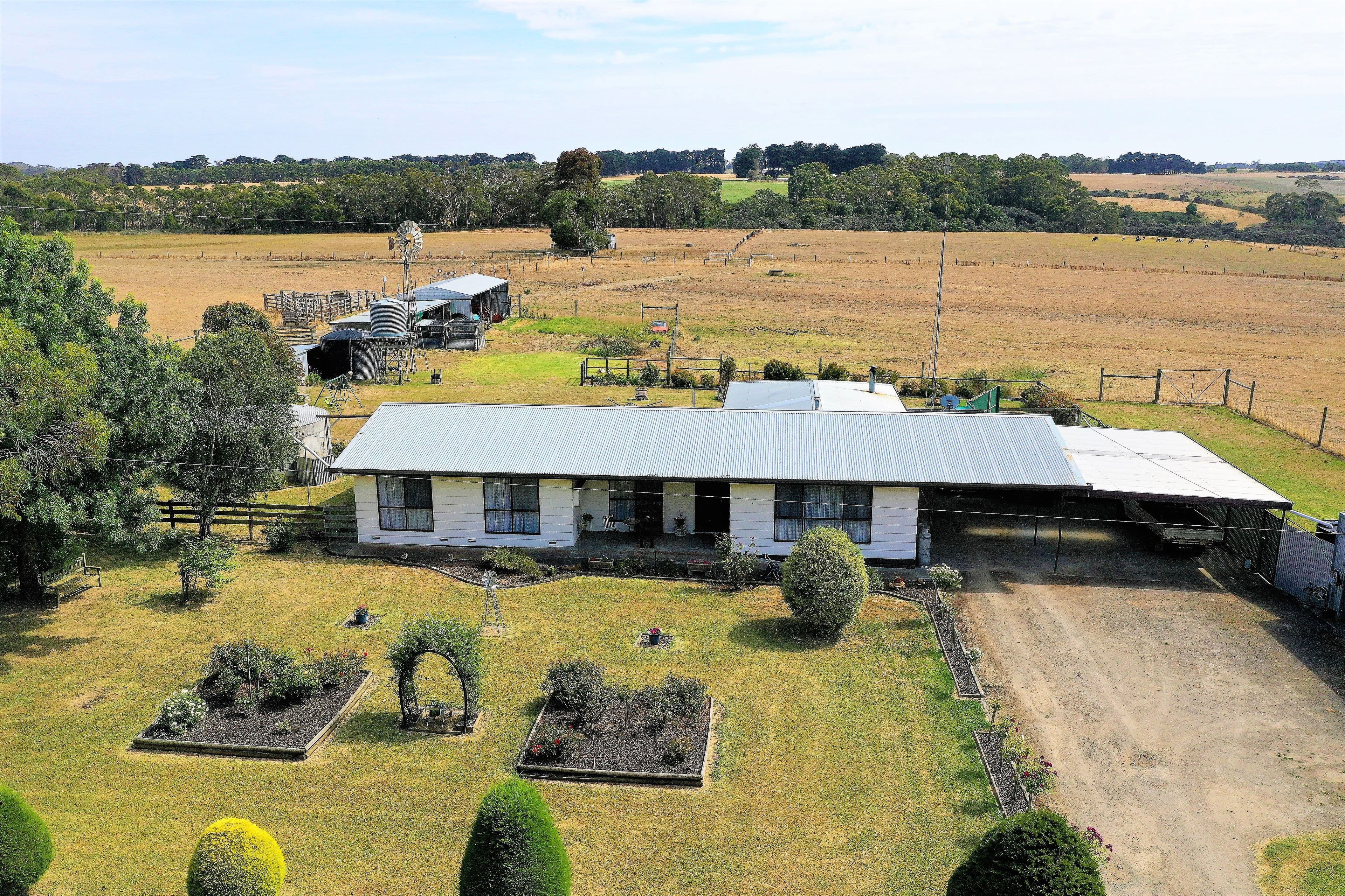 49 Steeles Road, Curdievale VIC 3268, Curdievale - Thumbnail 2