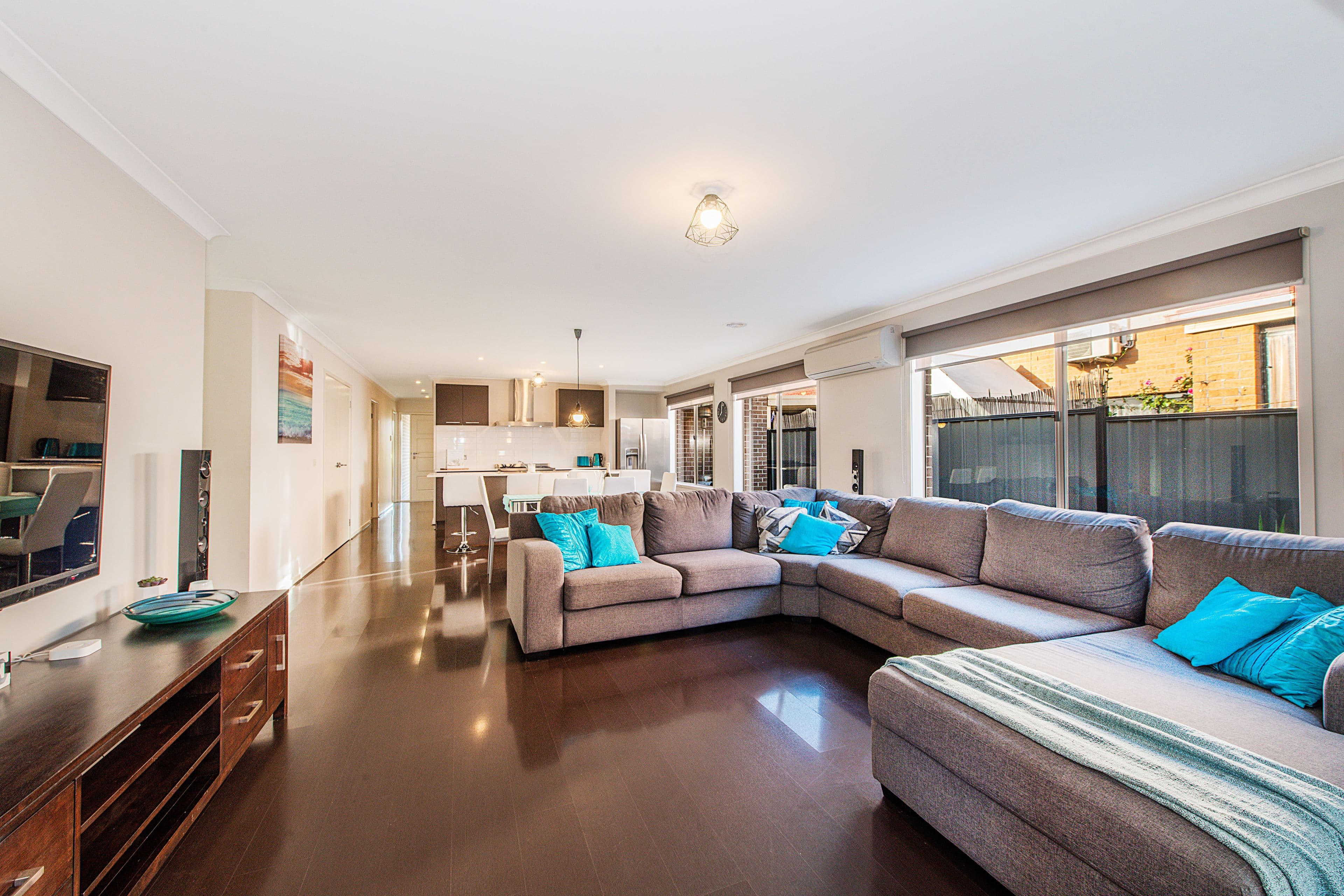 8 Sassafras Place, Cranbourne North VIC 3977, Cranbourne North - Thumbnail 3