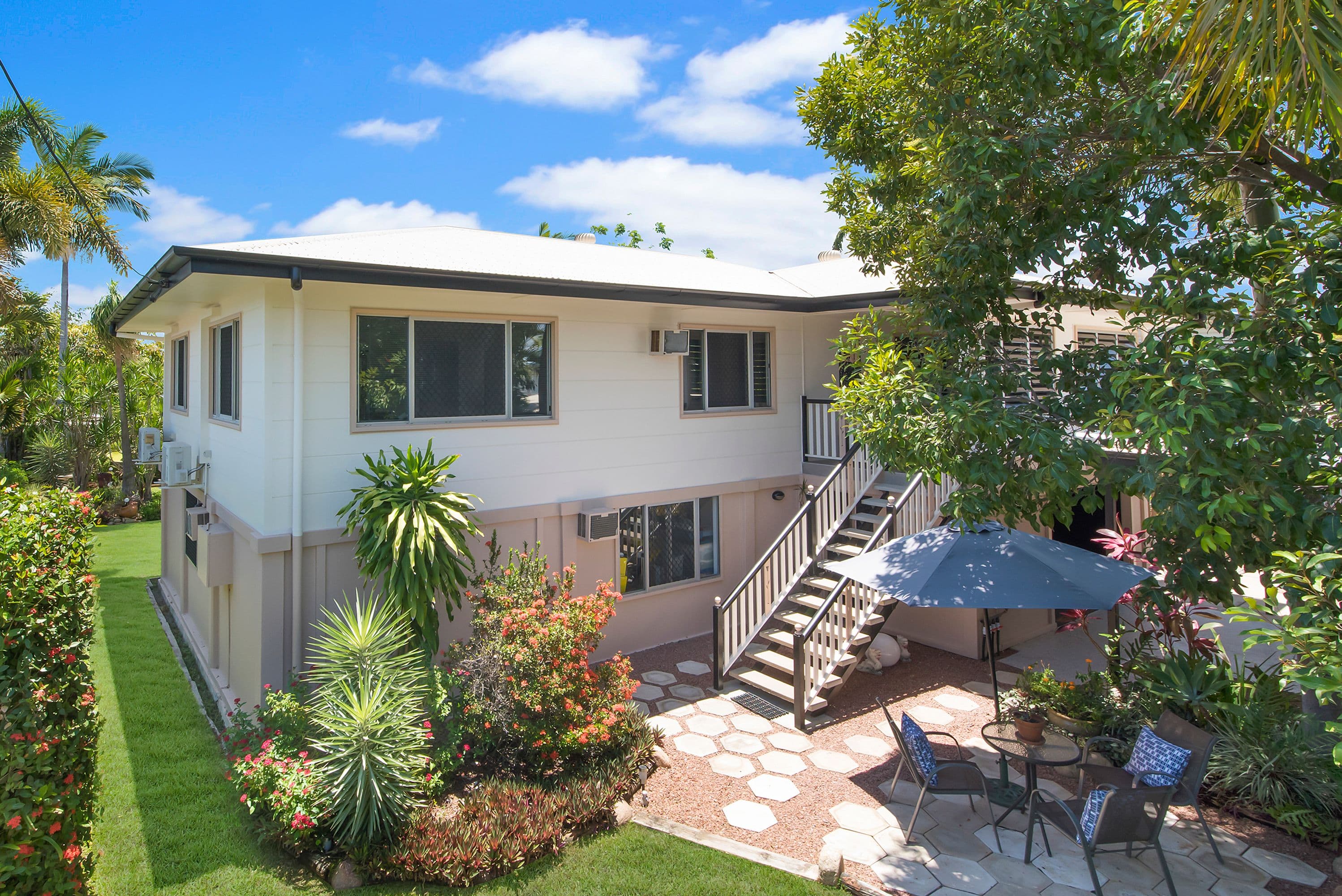 11 Brampton Avenue, Cranbrook QLD 4814, Cranbrook - Image 1