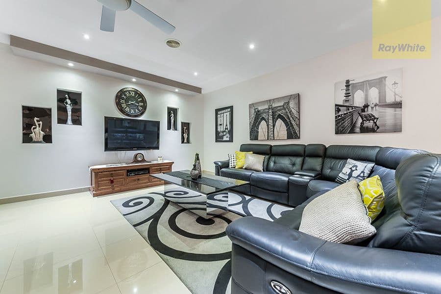 32 Bluebird Way, Roxburgh Park VIC 3064, Roxburgh Park - Thumbnail 6