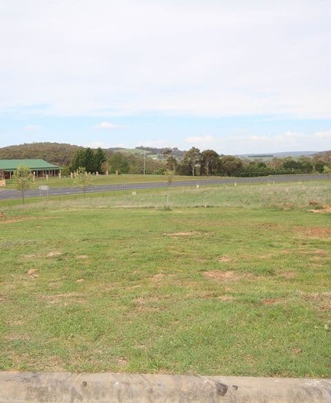 2 Blenheim Avenue, Oberon NSW 2787, Oberon - Thumbnail 4