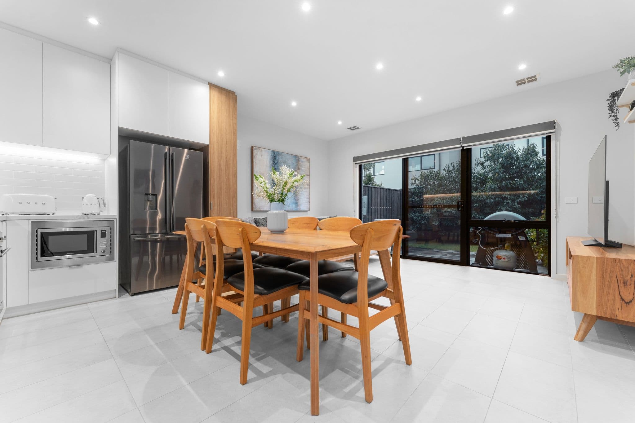 9 Livingstone Circuit, Mulgrave VIC 3170, Mulgrave - Thumbnail 4