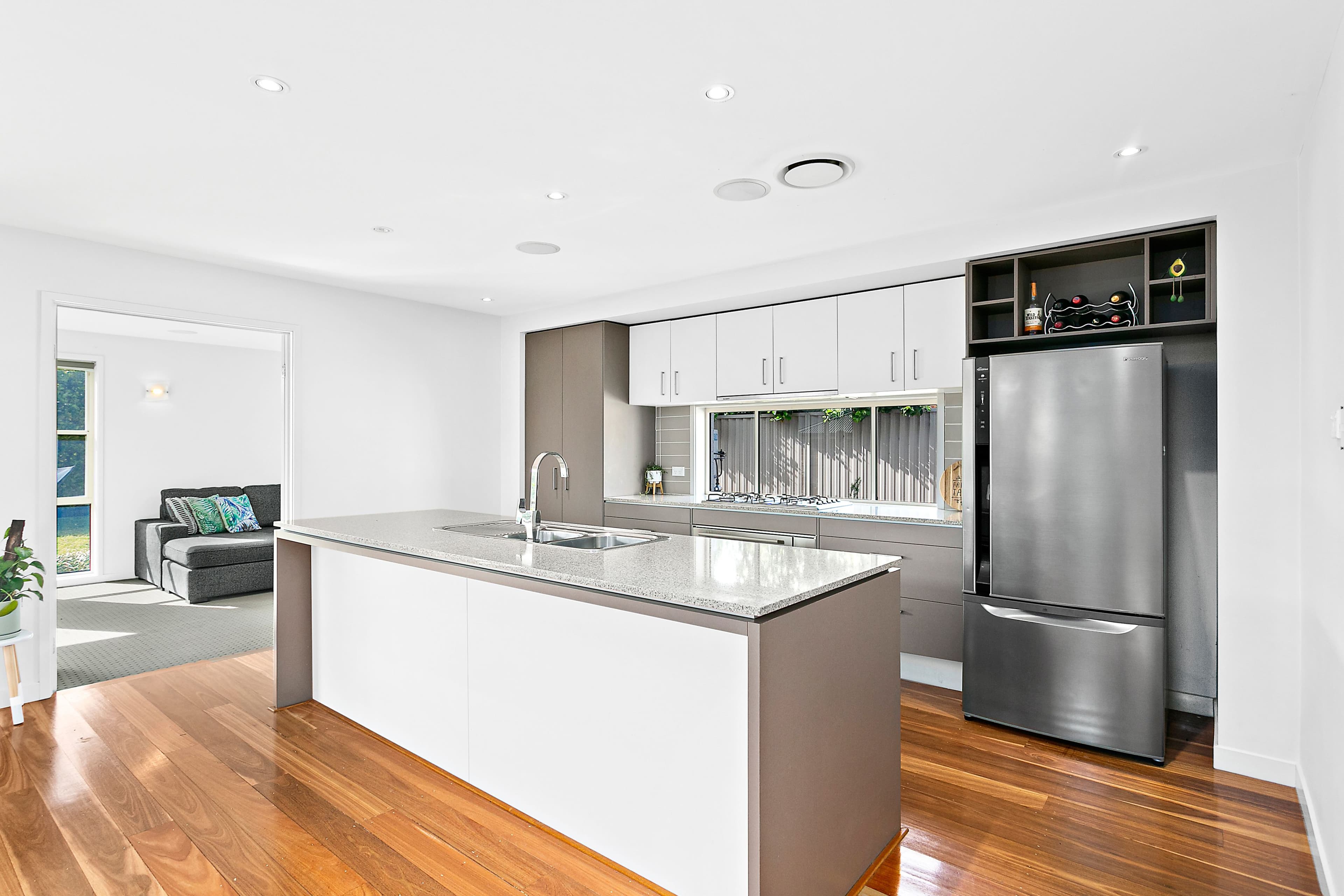 3 Cemetery Road, Helensburgh NSW 2508, Helensburgh - Thumbnail 2
