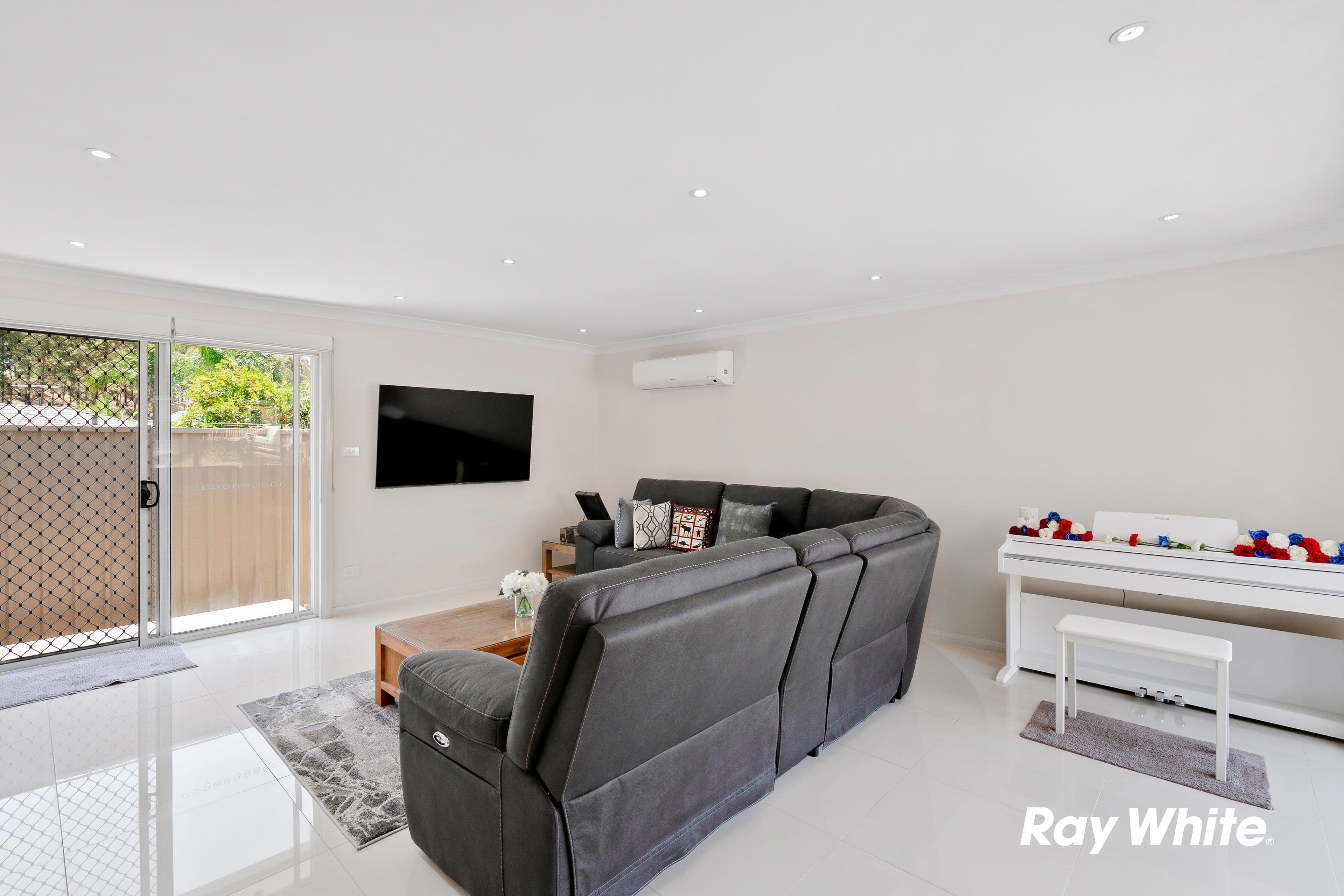 12 Nathan Crescent, Dean Park NSW 2761, Dean Park - Thumbnail 4