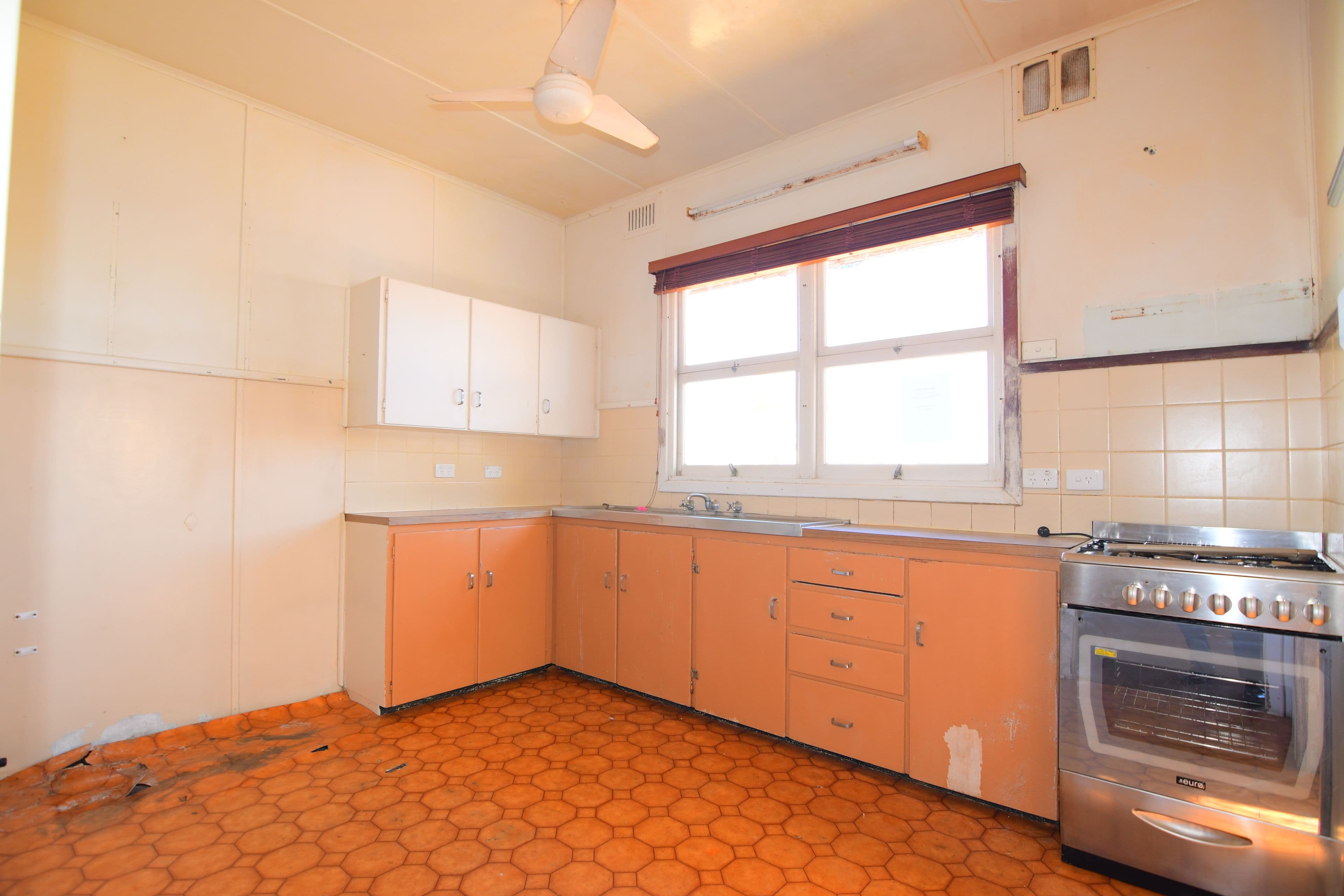31 Dempster Road, Carnarvon WA 6701, Carnarvon - Thumbnail 3