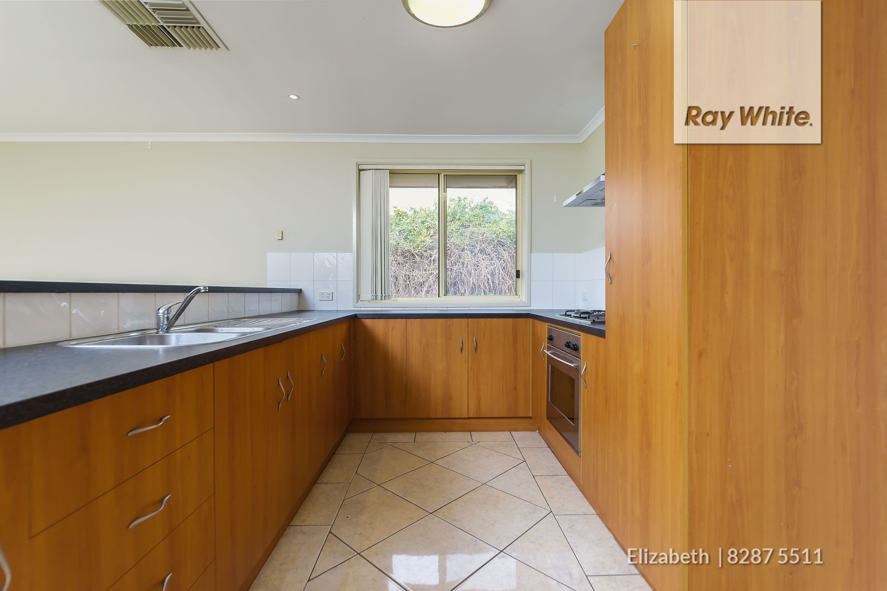 38 Yeovil Circuit, Craigmore SA 5114, Craigmore - Thumbnail 6