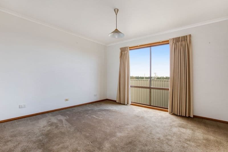 3/25 Flockhart Street, Mount Pleasant  Victoria  3350, Australia, Mount Pleasant - Thumbnail 4