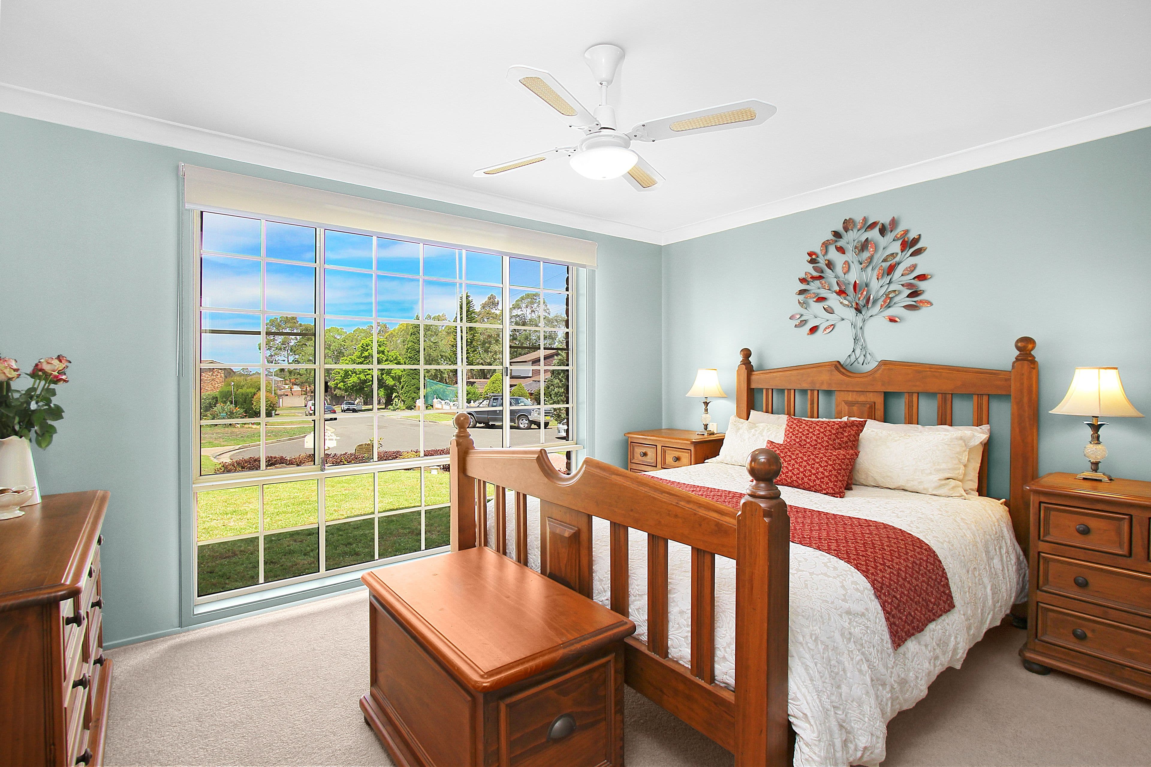 11 Kingston Place, Abbotsbury - Thumbnail 2
