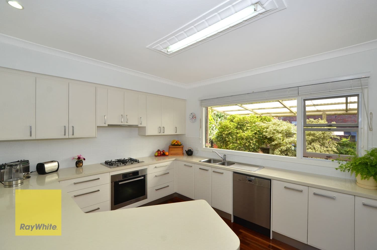 52 Wylie Crescent, Middleton Beach WA 6330, Middleton Beach - Thumbnail 5