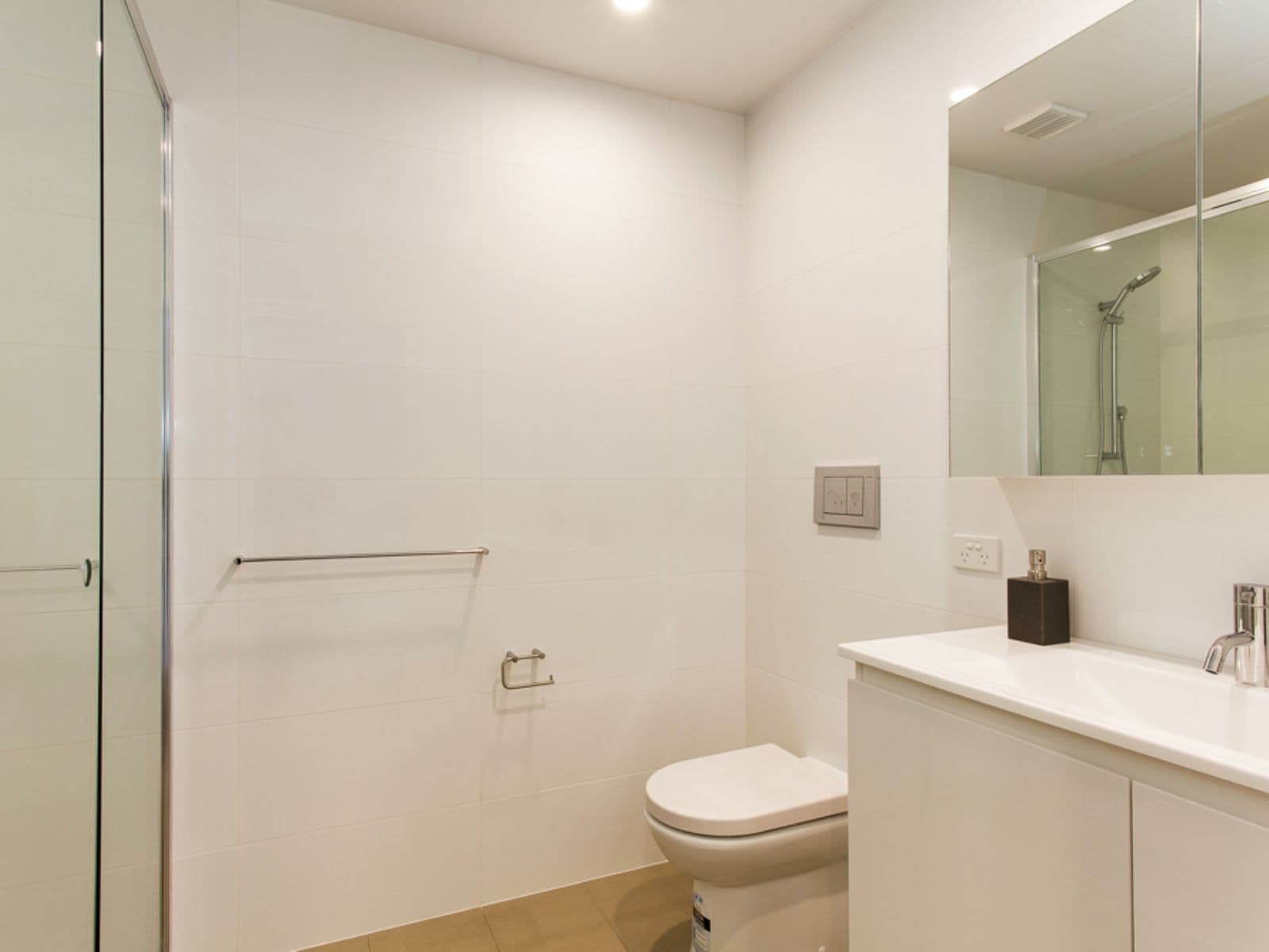 12/56 Stuart Street, Griffith ACT 2603, Griffith - Thumbnail 5