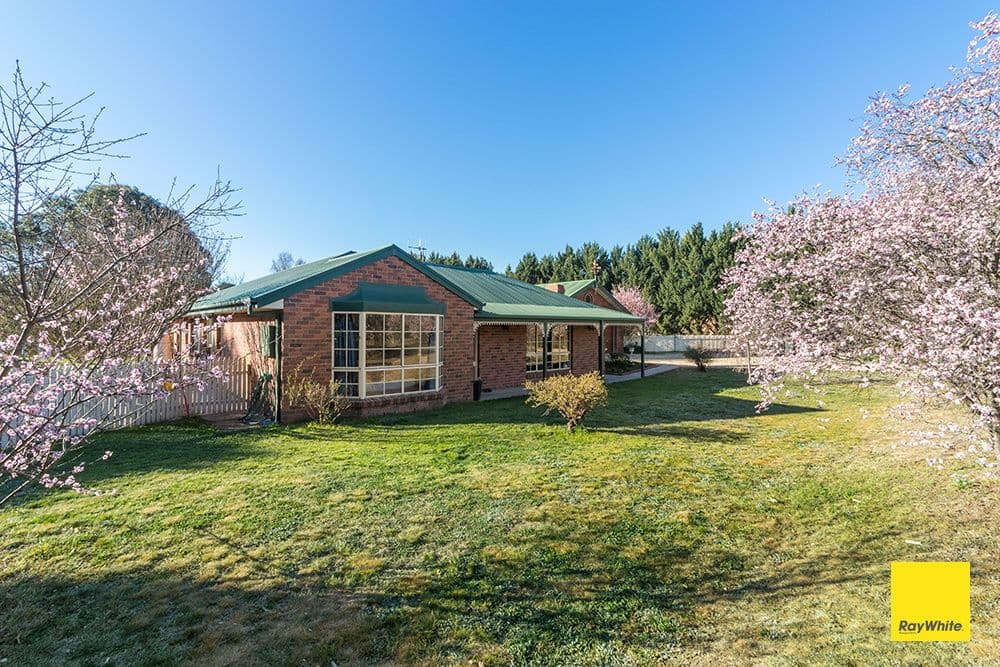 18 Elmslea Drive, Bungendore - Thumbnail 3