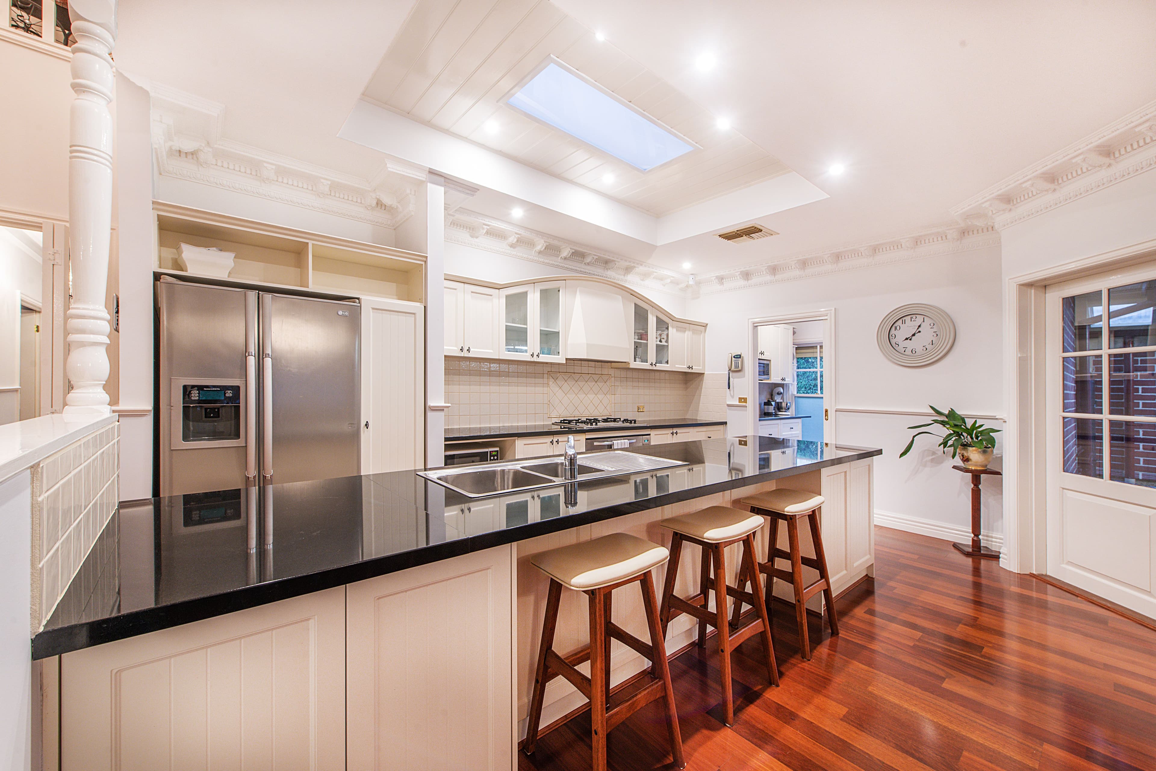 12 Rosewood Boulevard, Lysterfield VIC 3156, Lysterfield - Thumbnail 3