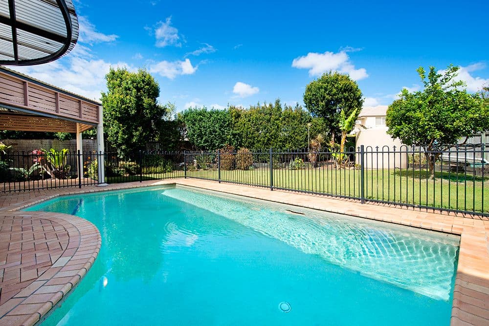 6 Connah Crescent, Carindale QLD 4152, Carindale - Thumbnail 2