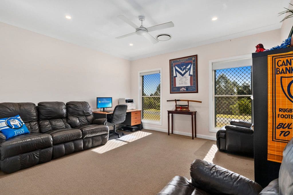 5 Farrow Close, Woodford QLD 4514, Woodford - Thumbnail 7
