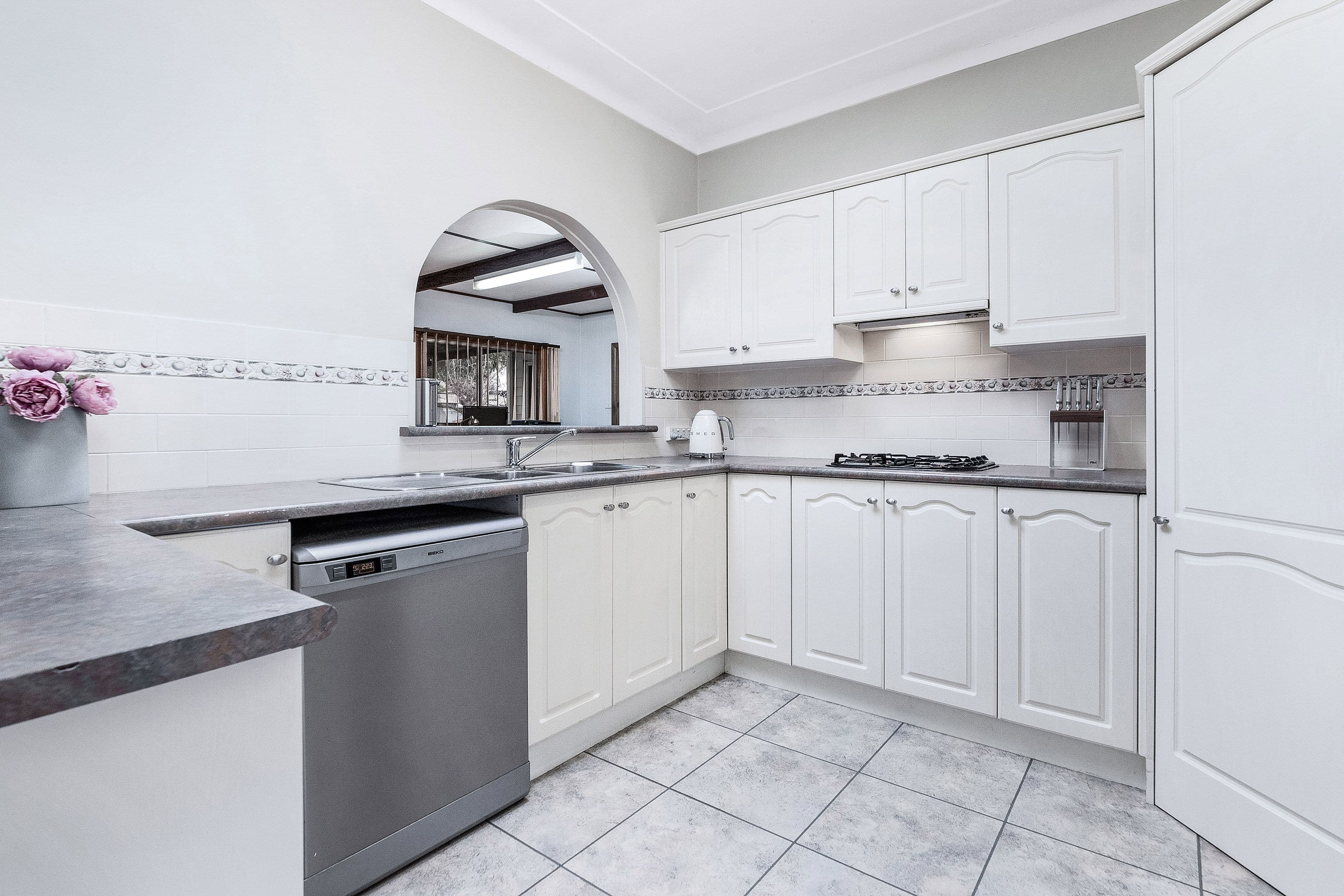2 Burton Avenue, Chester Hill NSW 2162, Chester Hill - Thumbnail 3