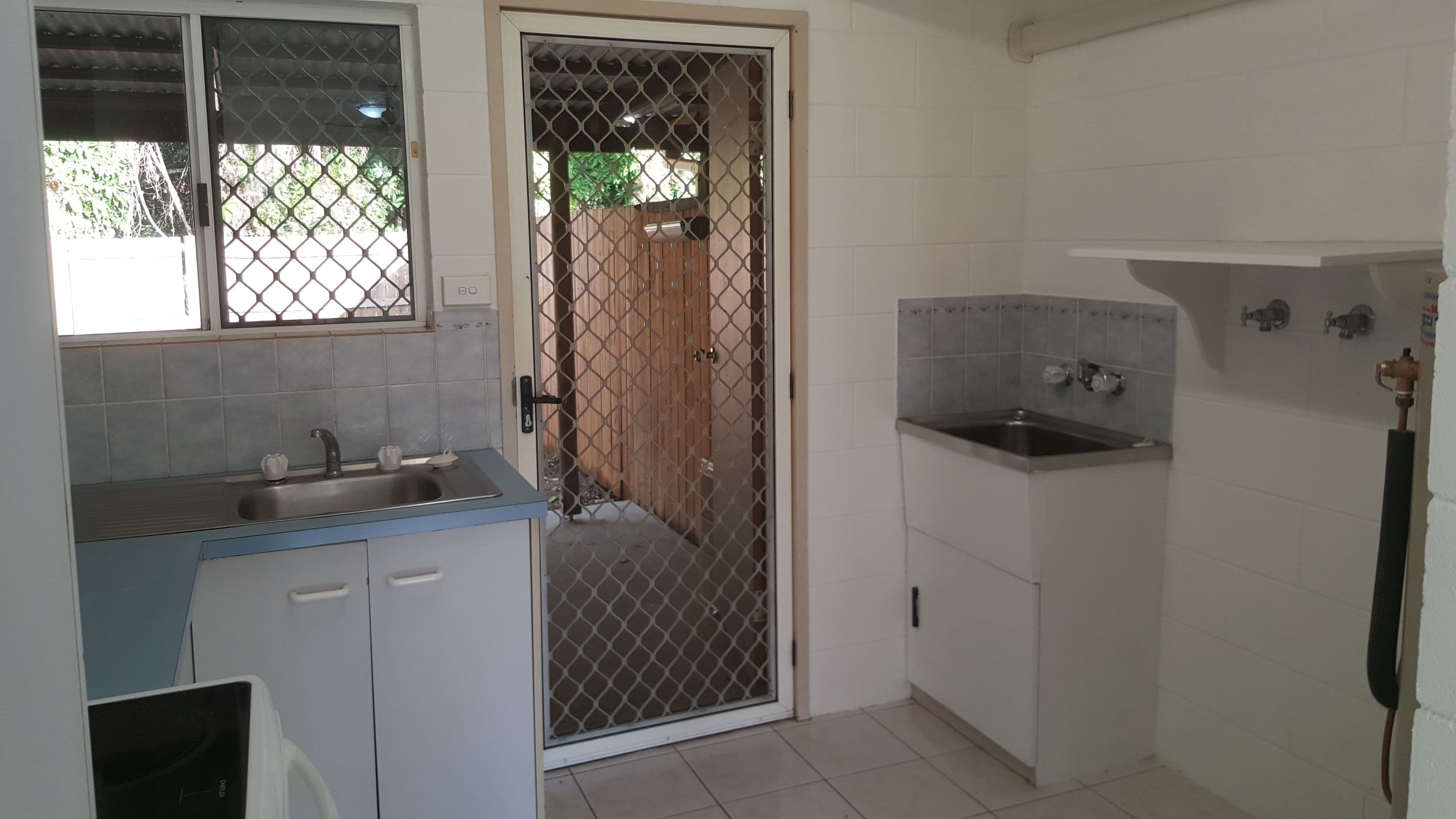 1/104 Windarra Street, Woree QLD 4868, Woree - Thumbnail 3