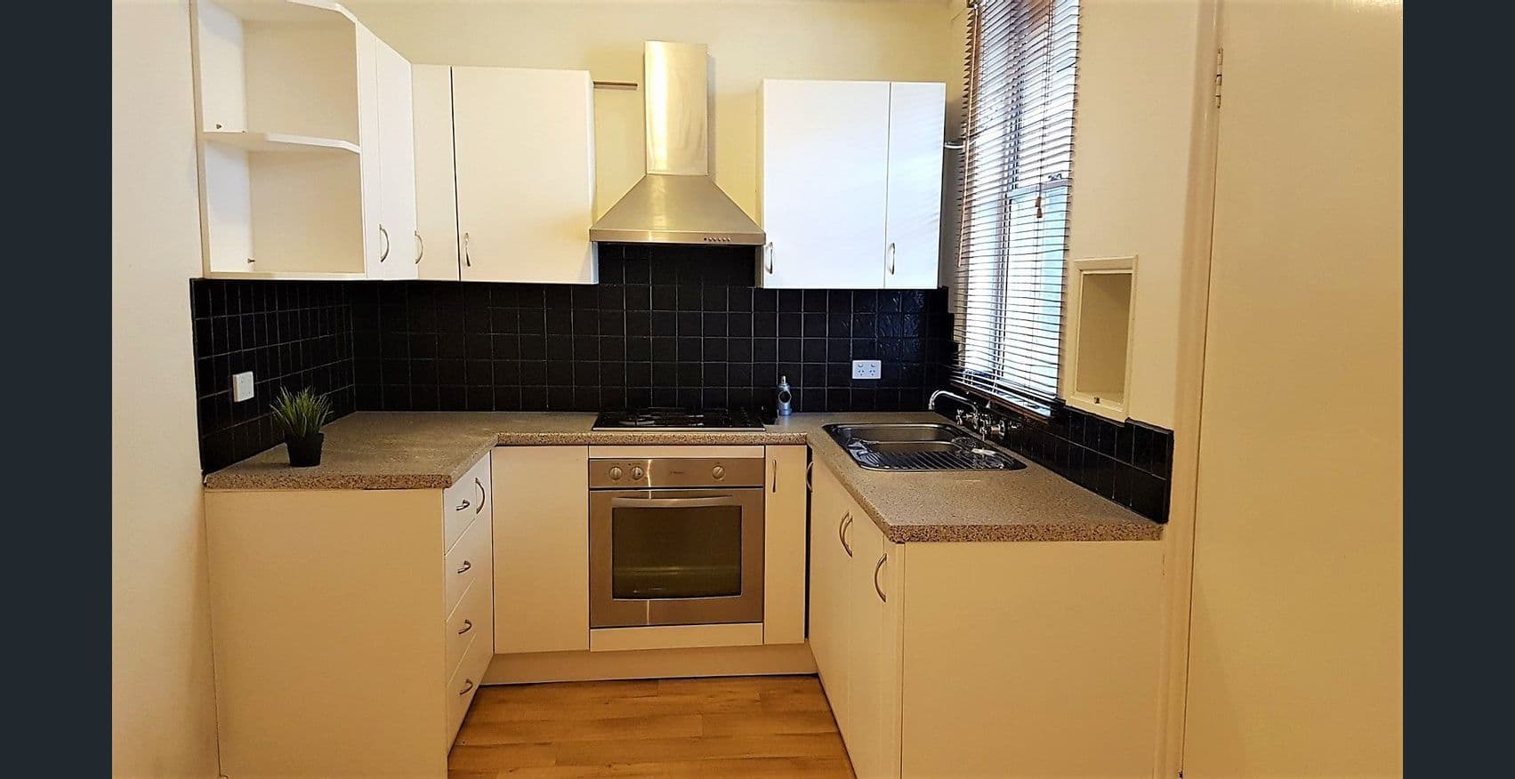 1/35 Sherwood Street, Maylands WA 6051, Maylands - Thumbnail 2